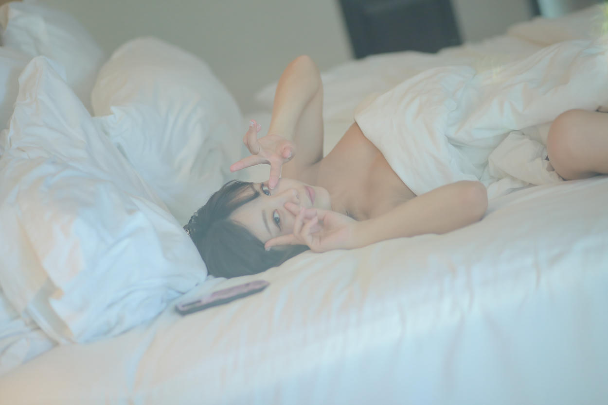 日本coser-193iKkyu3-ビキニとベッド🛌💕_by_いくみ_第1集