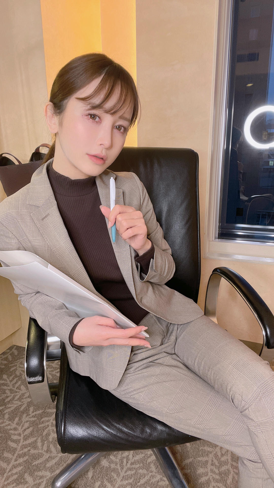 日本coser-193iKkyu3-出張先から、、👩_💼💓_by_いくみ_第1集