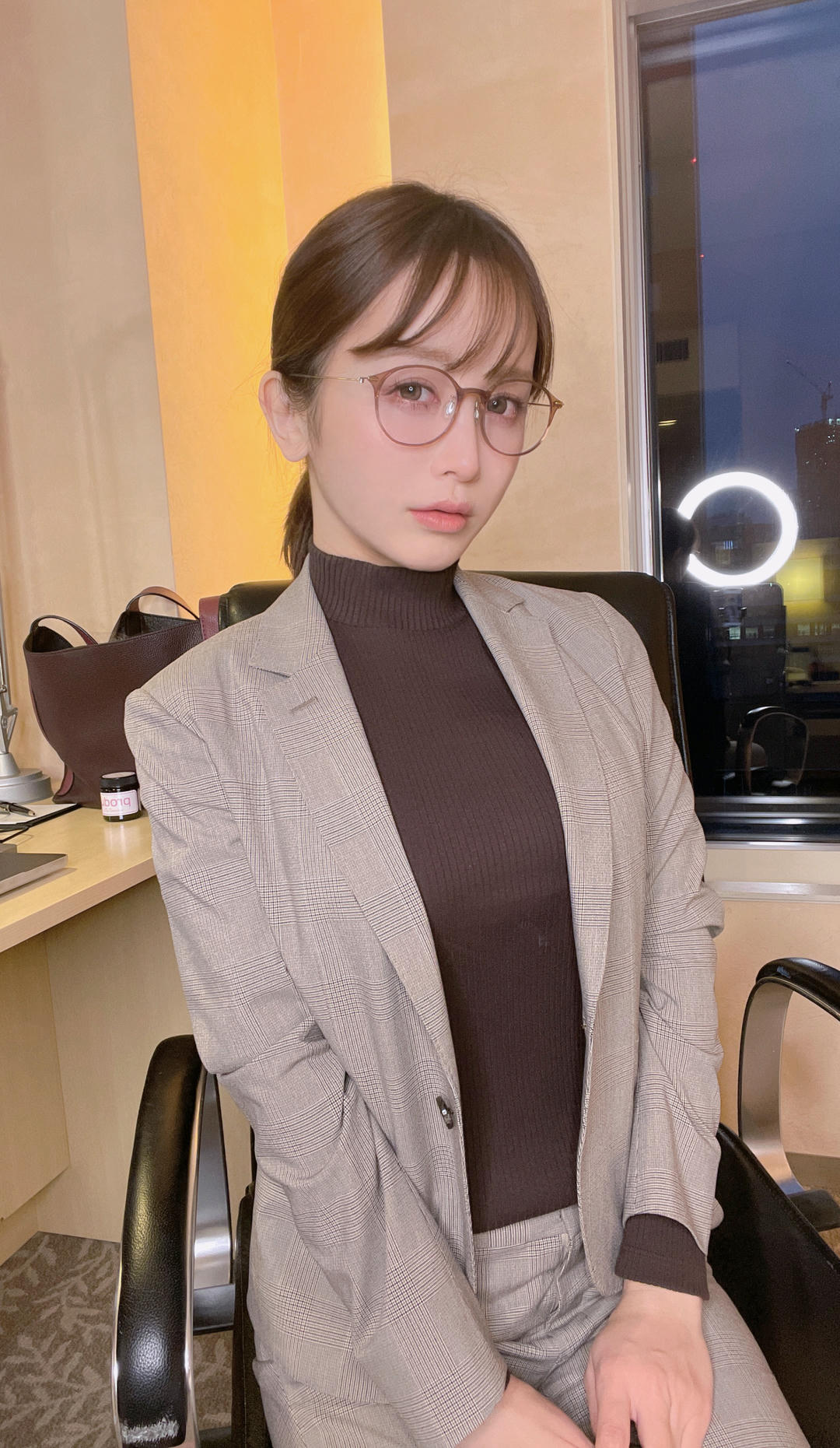 日本coser-193iKkyu3-出張先から、、👩_💼💓_by_いくみ_第1集