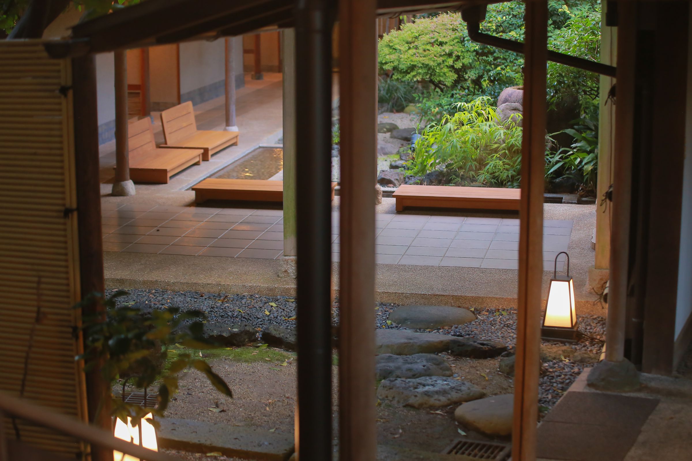 日本coser-193iKkyu3-いくみ NO.035 いくみと温泉(ROM)(A) [107P／217MB]_第1集