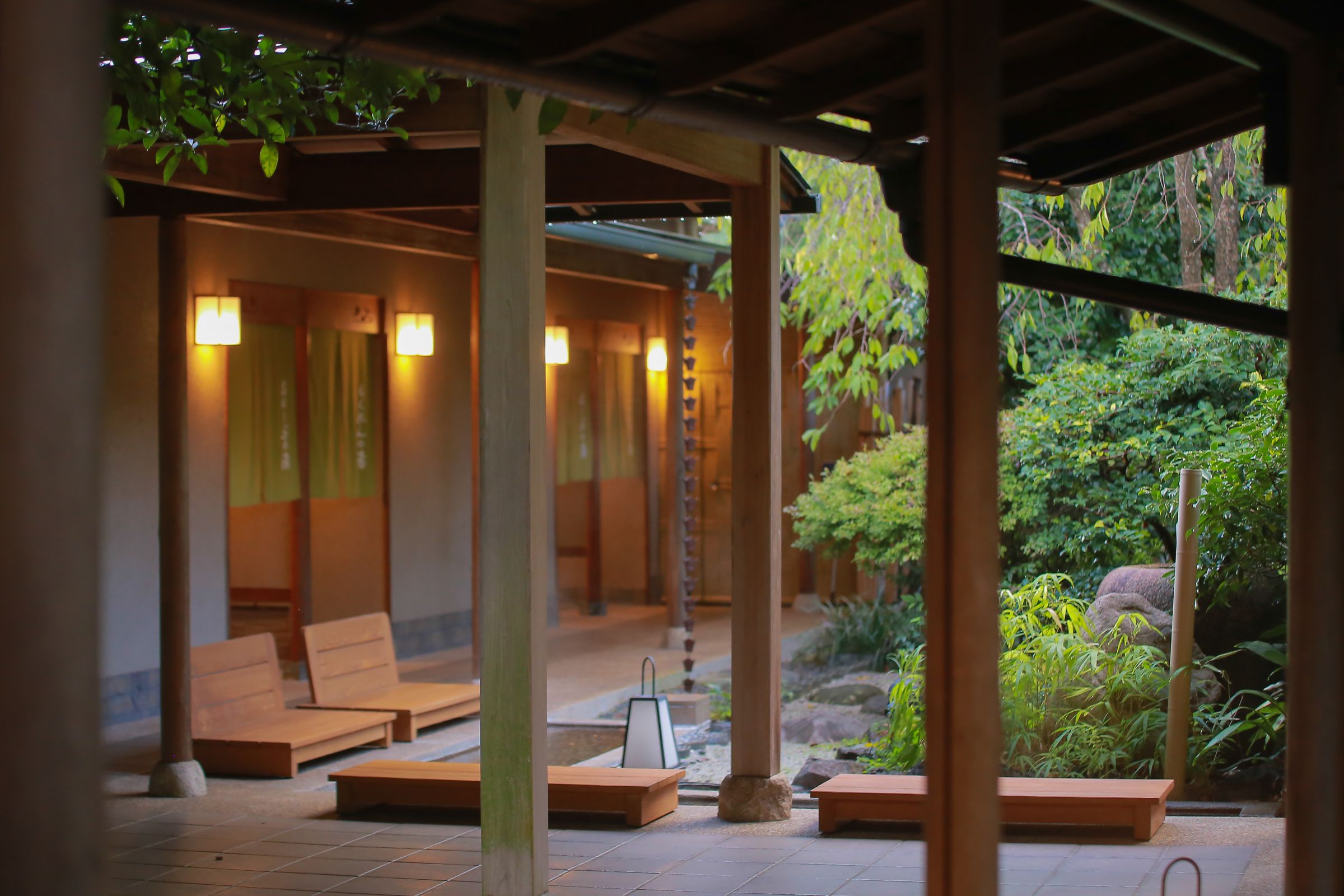 日本coser-193iKkyu3-いくみ NO.035 いくみと温泉(ROM)(A) [107P／217MB]_第1集