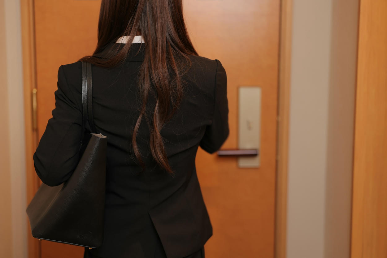 日本coser-193iKkyu3-いくみ NO.037 iKkyu3(いくみ) いくみ先輩とまさかの相部屋宿泊 [234P 243MB]_第9集