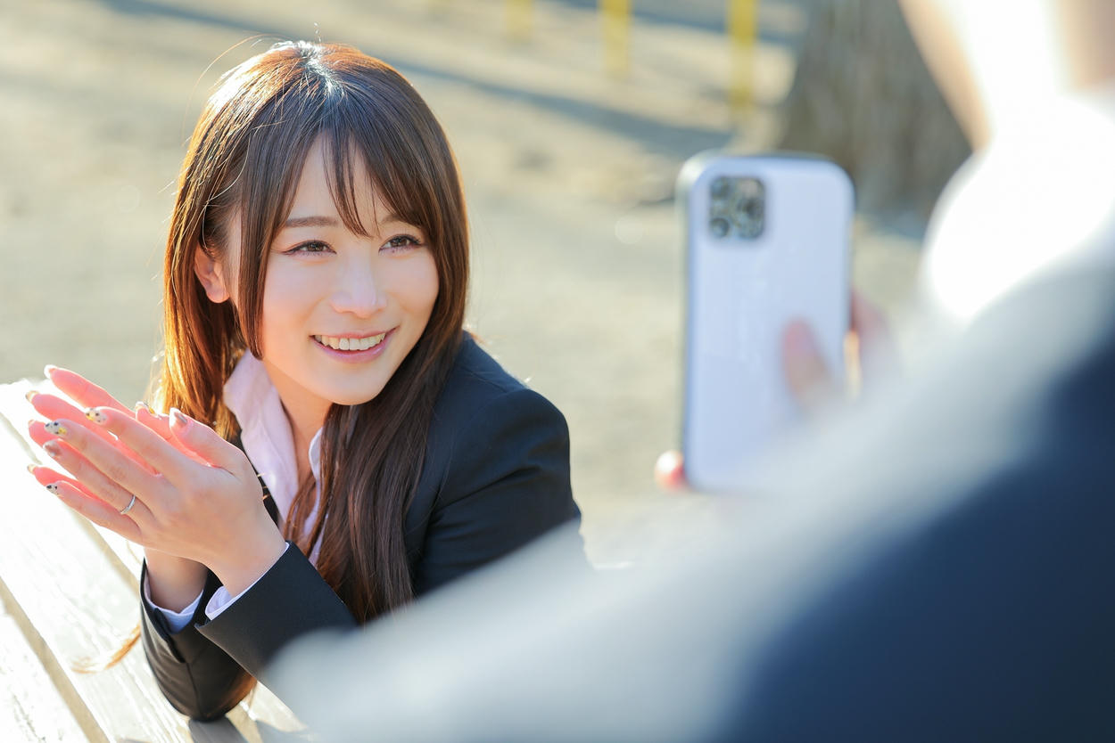 日本coser-193iKkyu3-いくみ NO.037 iKkyu3(いくみ) いくみ先輩とまさかの相部屋宿泊 [234P 243MB]_第3集