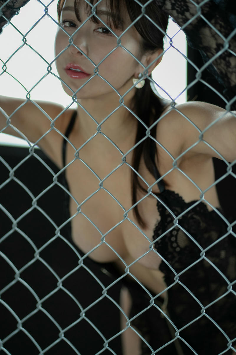 日本coser-193iKkyu3-いくみ-2024-04-06 Teddy With a Worrying Zipper🐻 28P_第1集