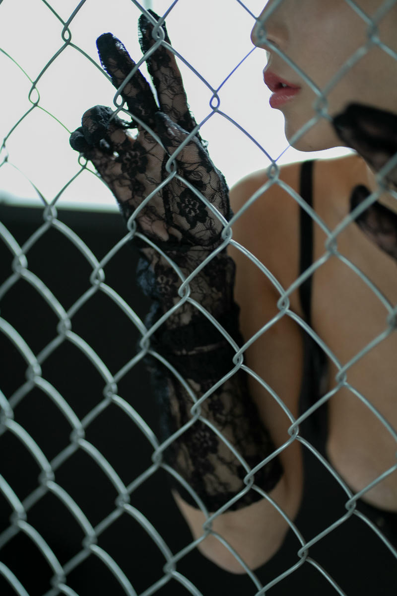 日本coser-193iKkyu3-いくみ-2024-04-06 Teddy With a Worrying Zipper🐻 28P_第1集