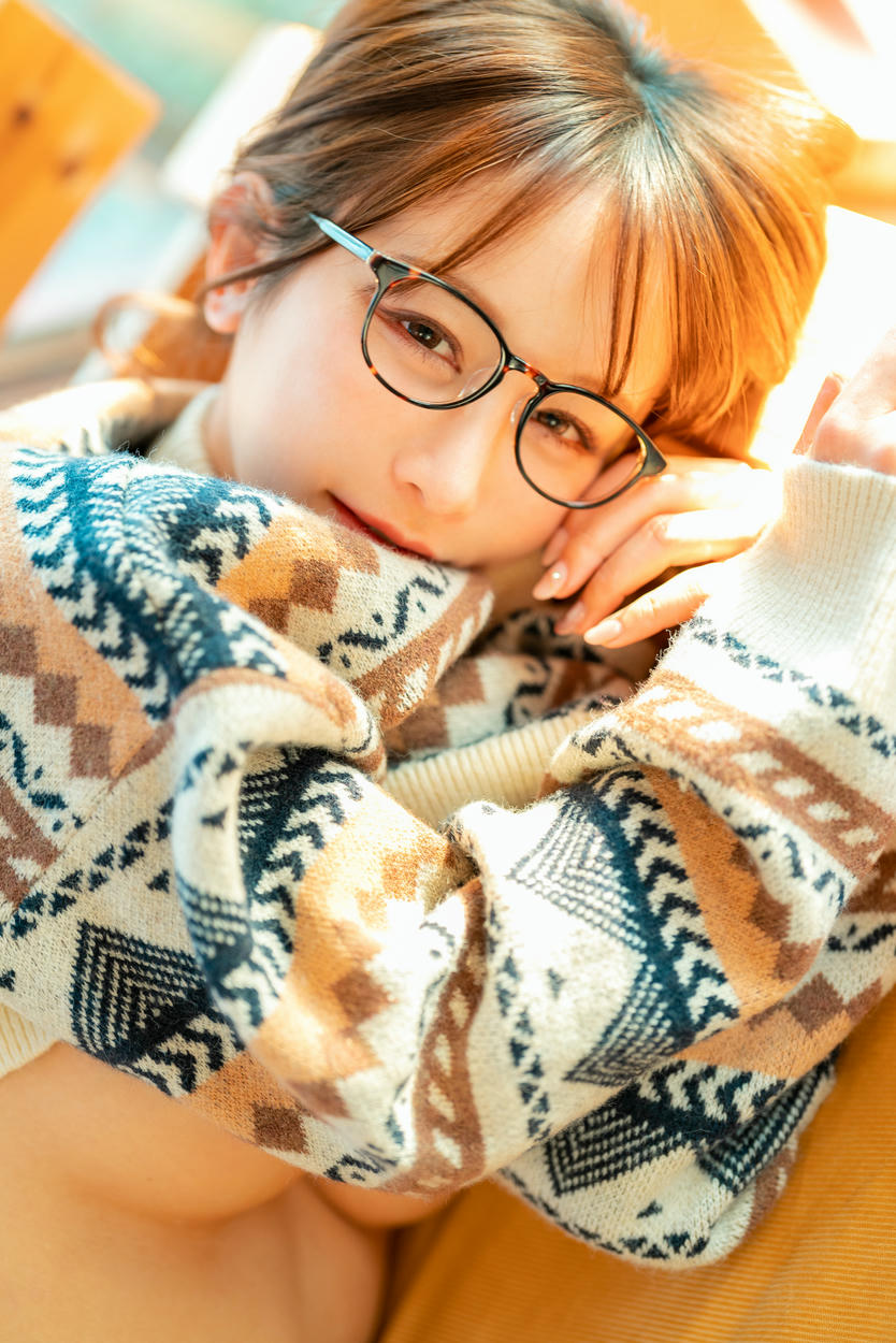 日本coser-193iKkyu3-いくみ-[2023.03.22] Warm and Fluffy Knit Teasing🧶_第1集