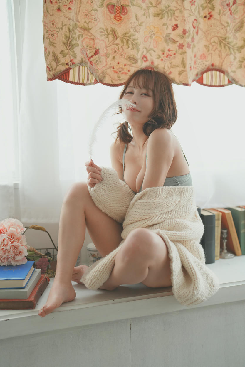 日本coser-193iKkyu3-いくみ-[2023.05.06] Relaxing Lingerie💓_第1集