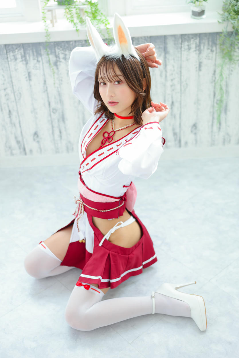 日本coser-193iKkyu3-いくみ-[2023.06.18] Bunny Shrine Maiden🐰🌅_第2集