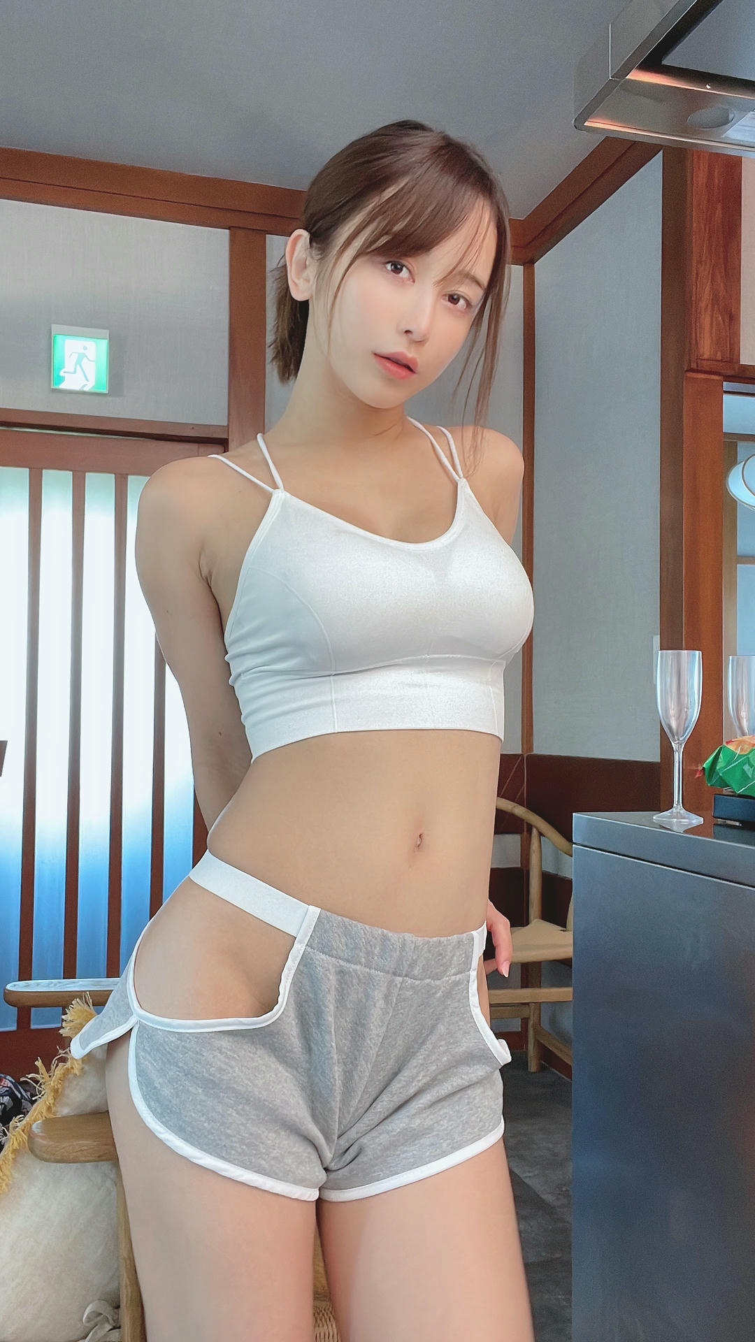 日本coser-193iKkyu3-いくみ-[2023.07.26] Bralette×Shorts_第1集