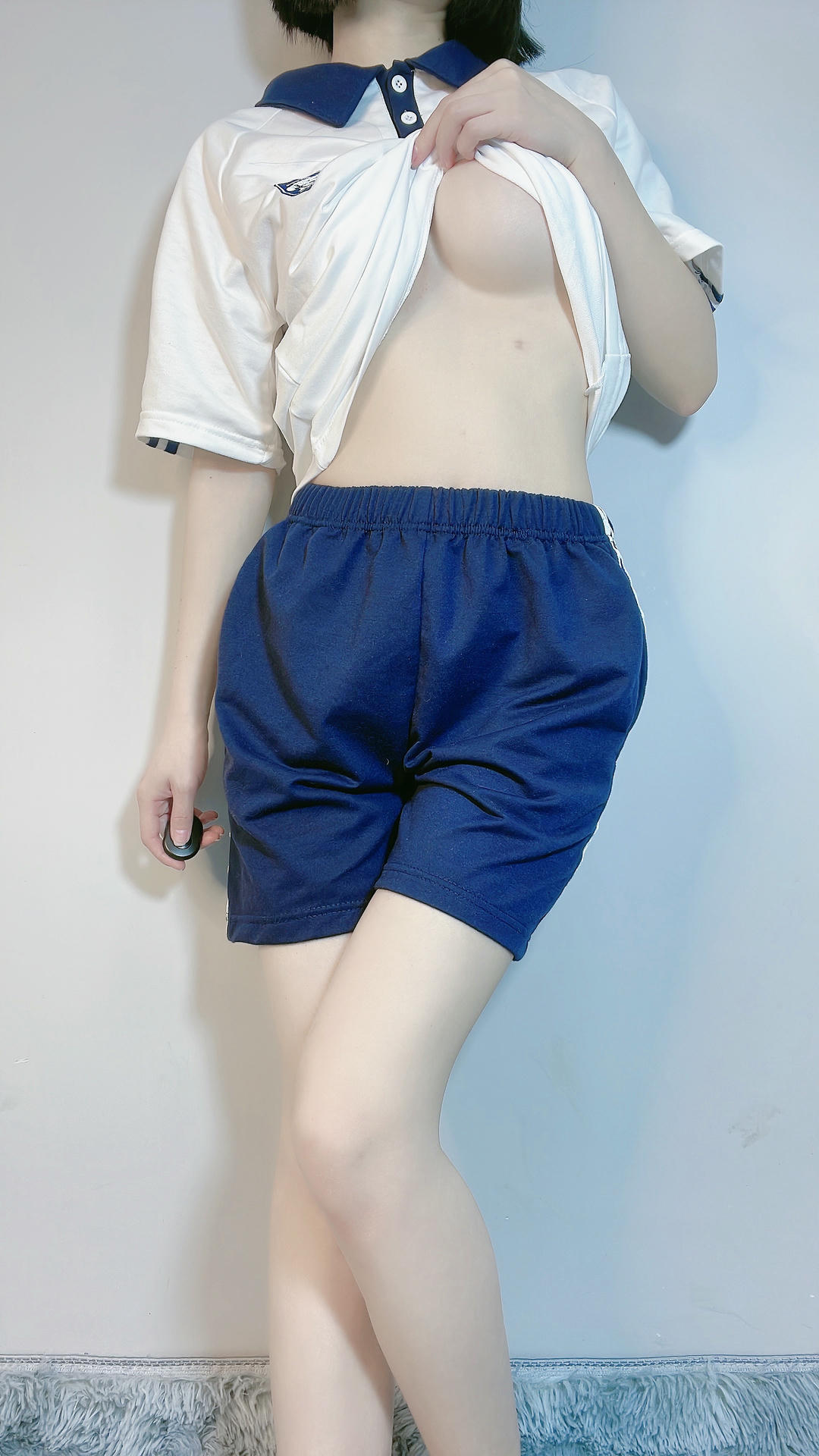 鹿八岁 NO.001 不良学妹 [34P 64MB]_第1集