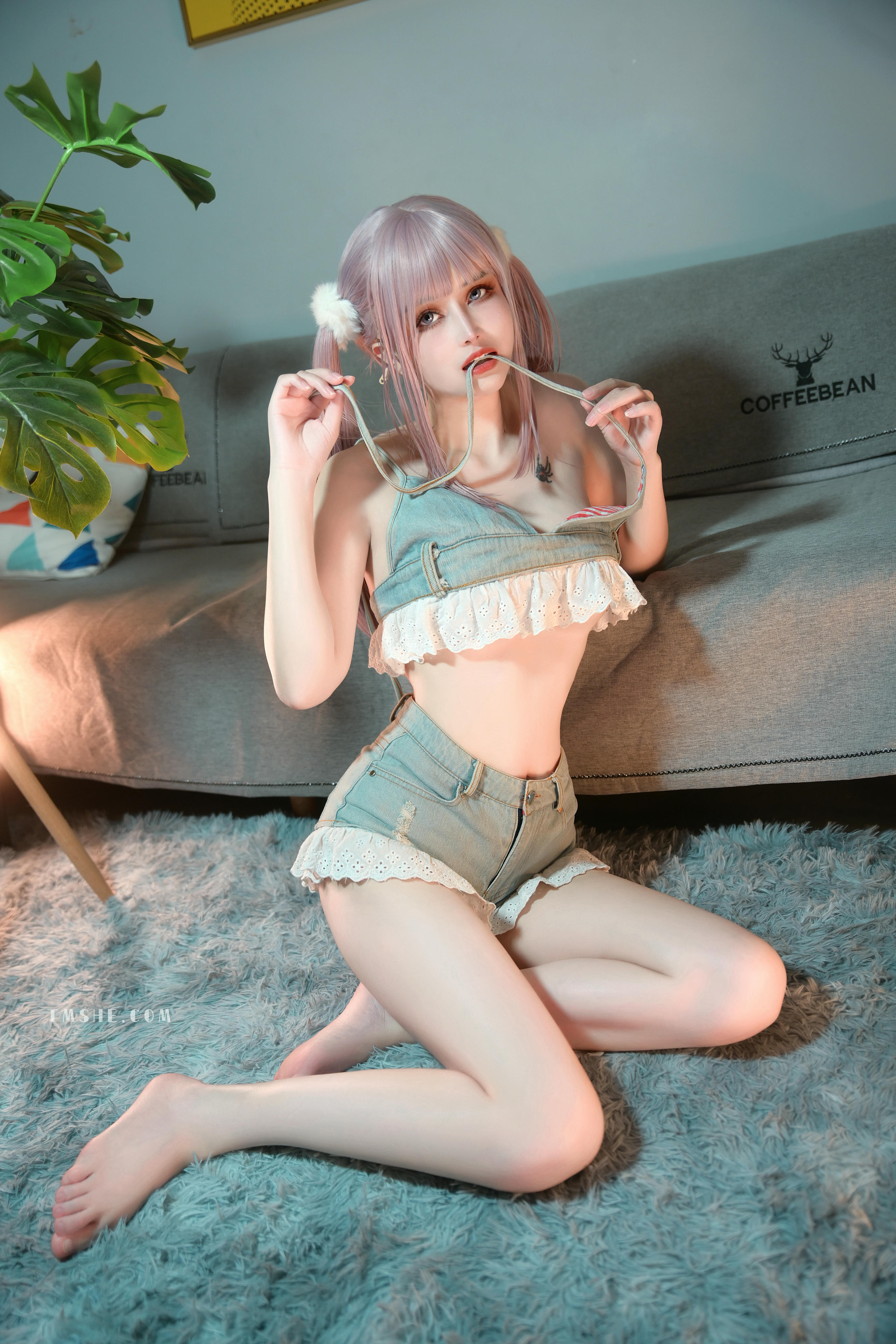 鹿八岁 NO.012 宅家日记[70P1.8G]_第1集