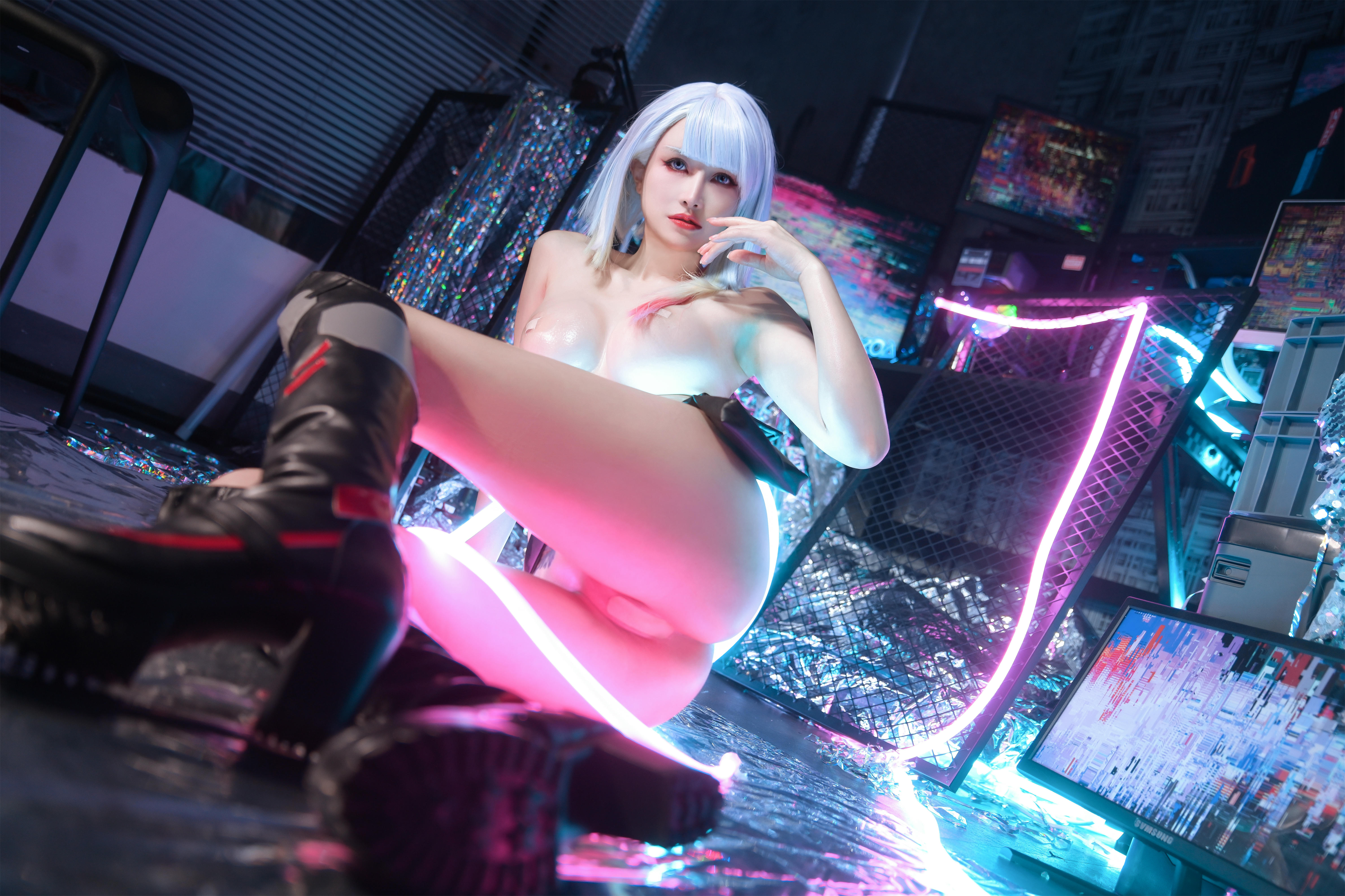 鹿八岁 NO.021 赛博朋克：边缘行者 露西 [60P1V-1.62GB]_第2集