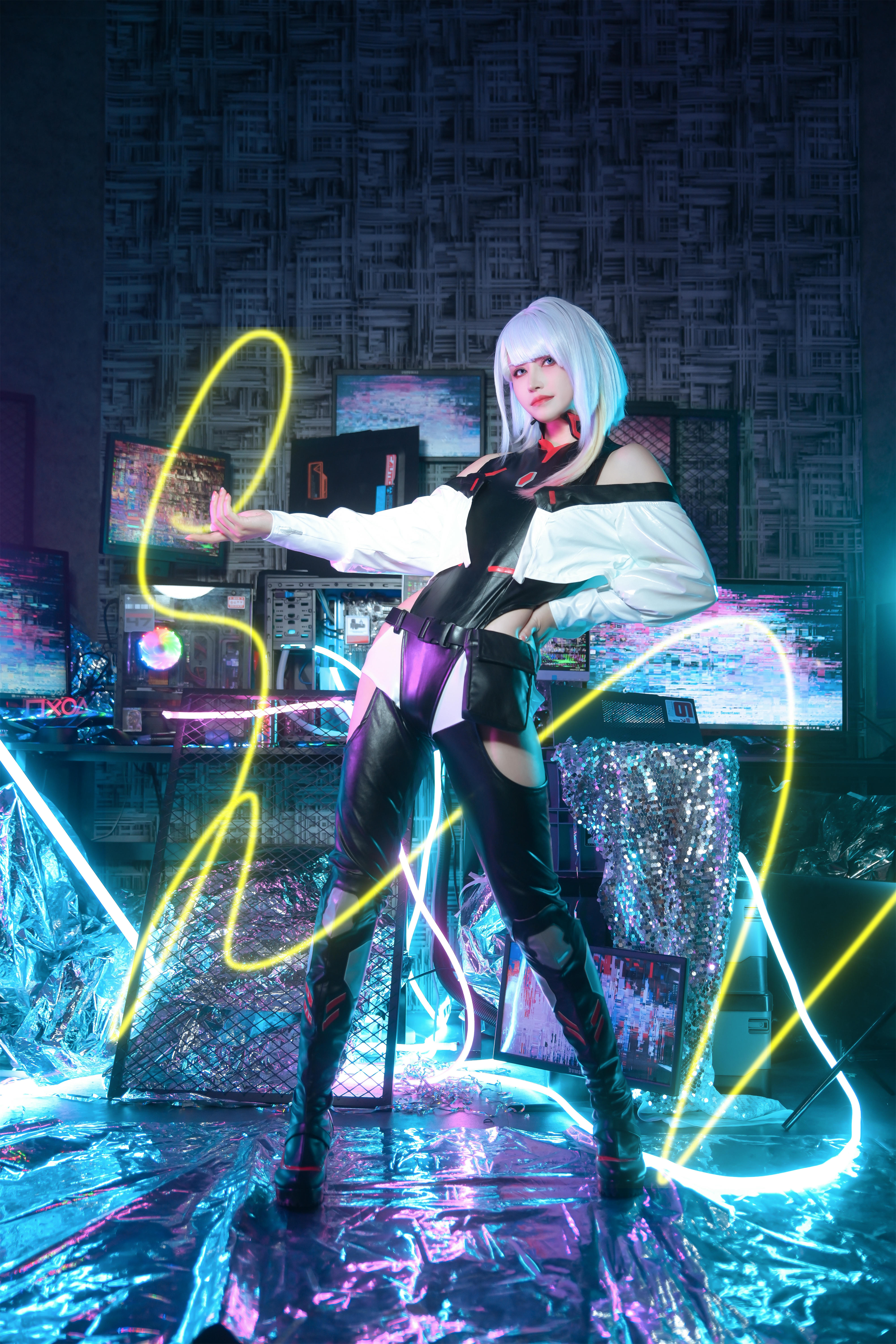 鹿八岁 NO.021 赛博朋克：边缘行者 露西 [60P1V-1.62GB]_第1集