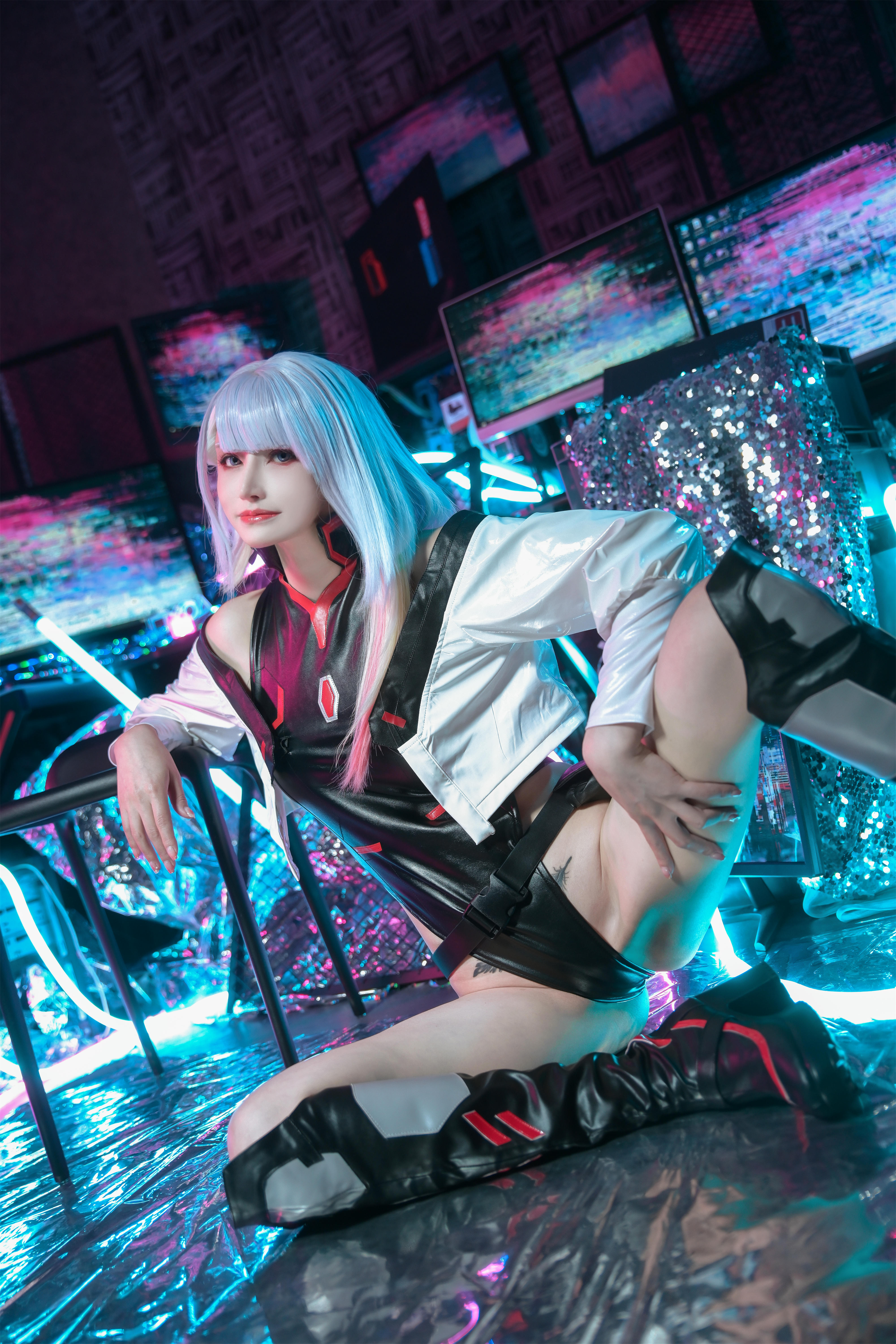 鹿八岁 NO.021 赛博朋克：边缘行者 露西 [60P1V-1.62GB]_第1集