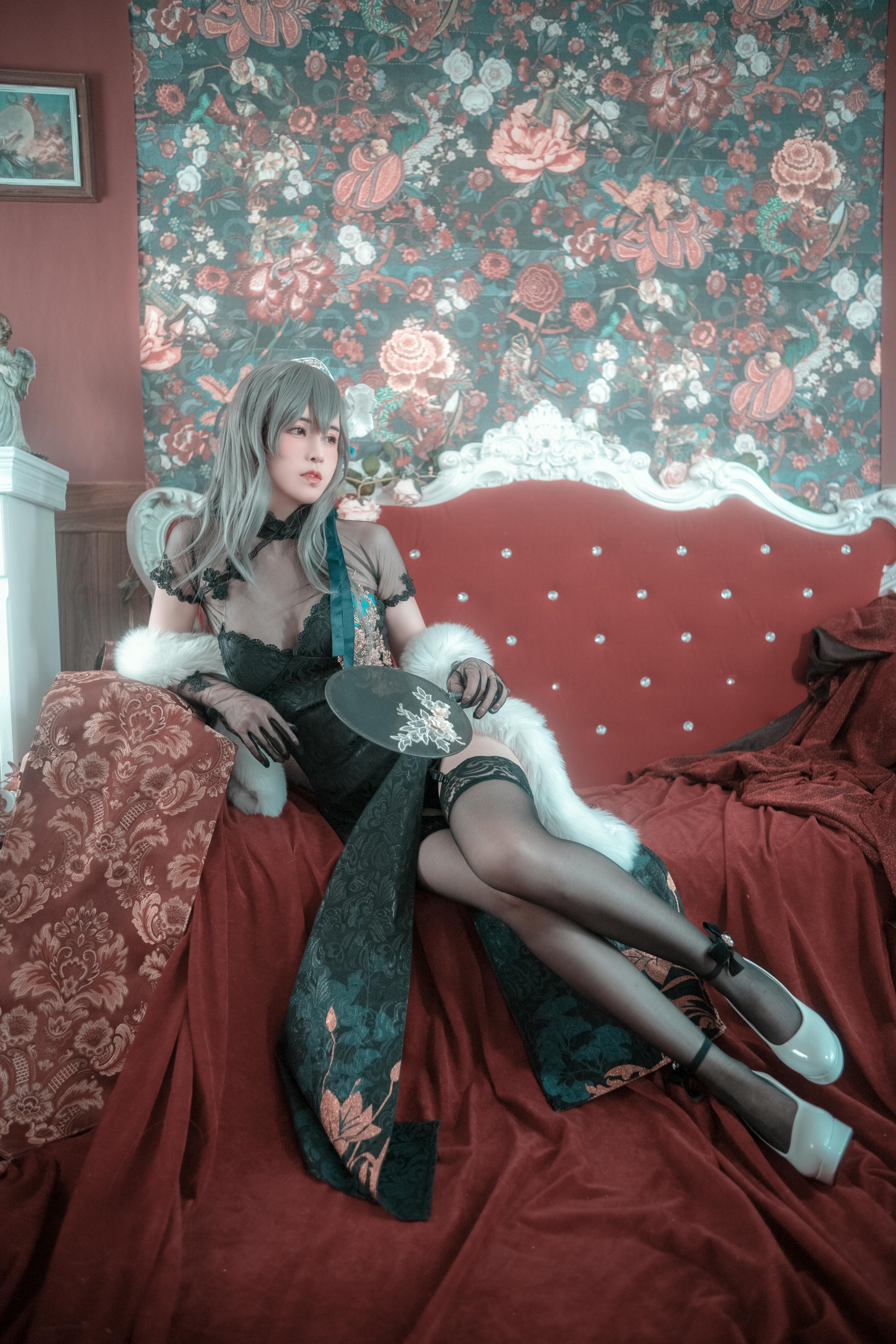 鹿八岁 NO.026 路易九世 [16P-671MB]_第1集