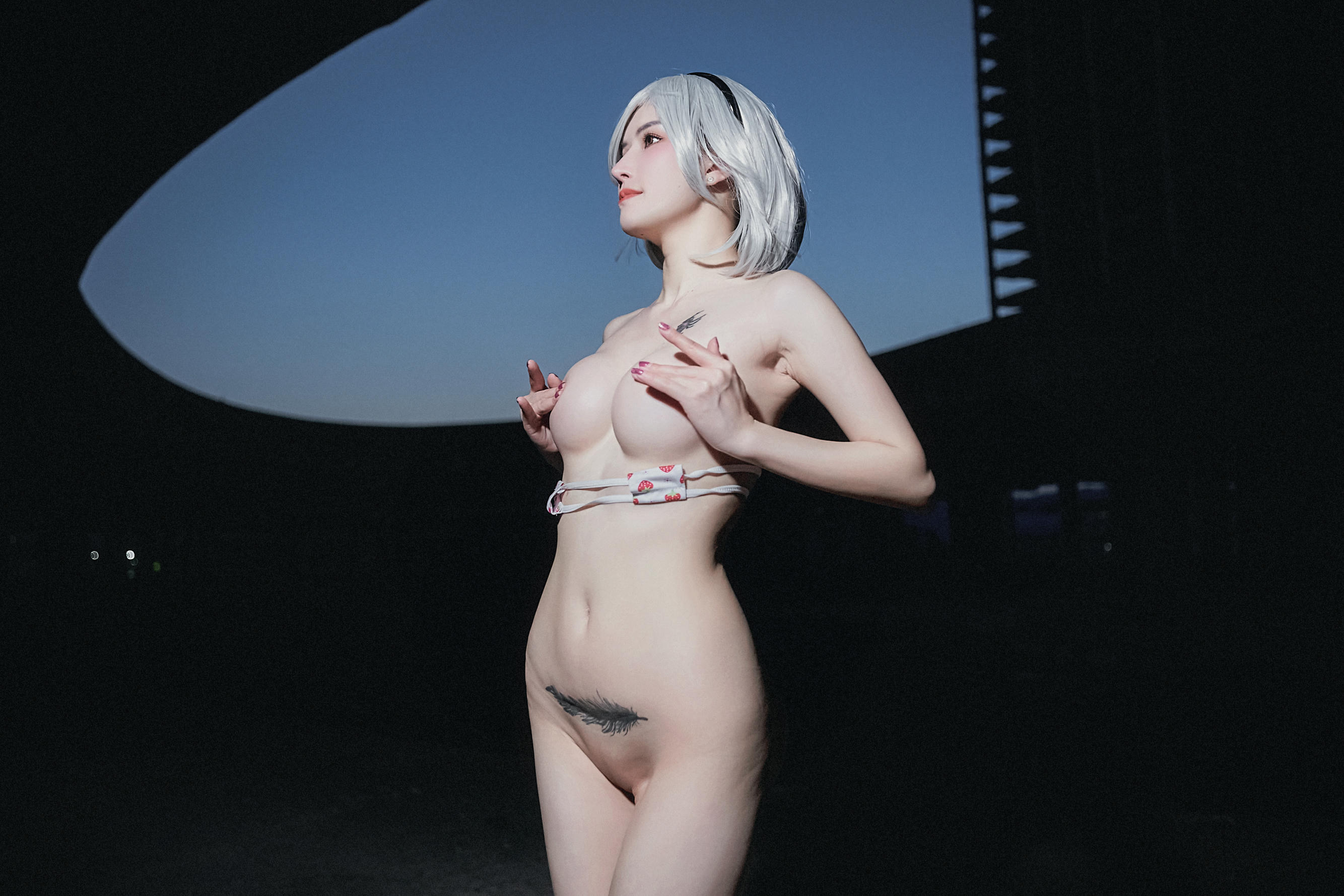 鹿八岁 NO.031 废墟尼尔2B [33P1V-480MB]_第2集