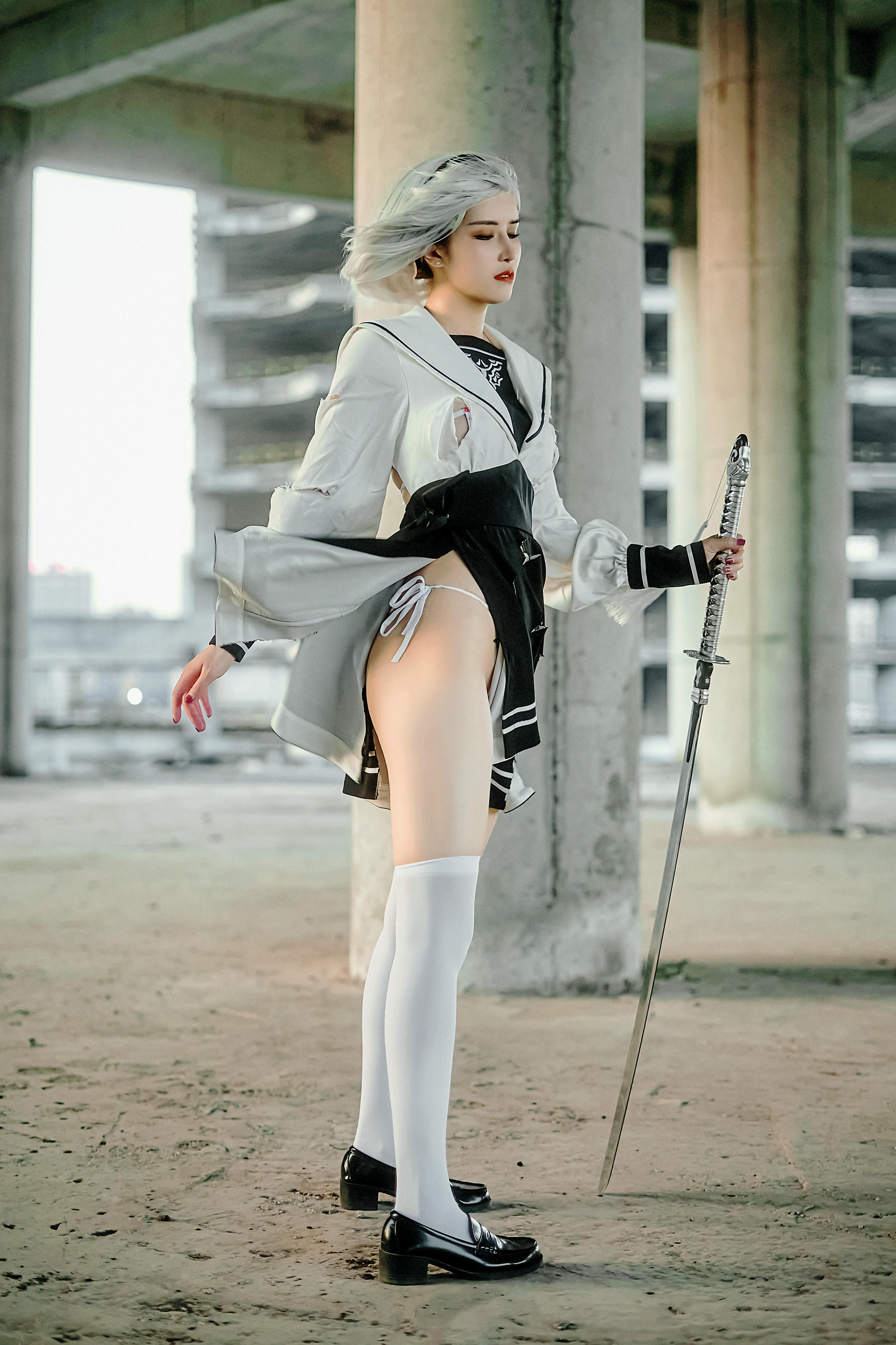 鹿八岁 NO.031 废墟尼尔2B [33P1V-480MB]_第1集