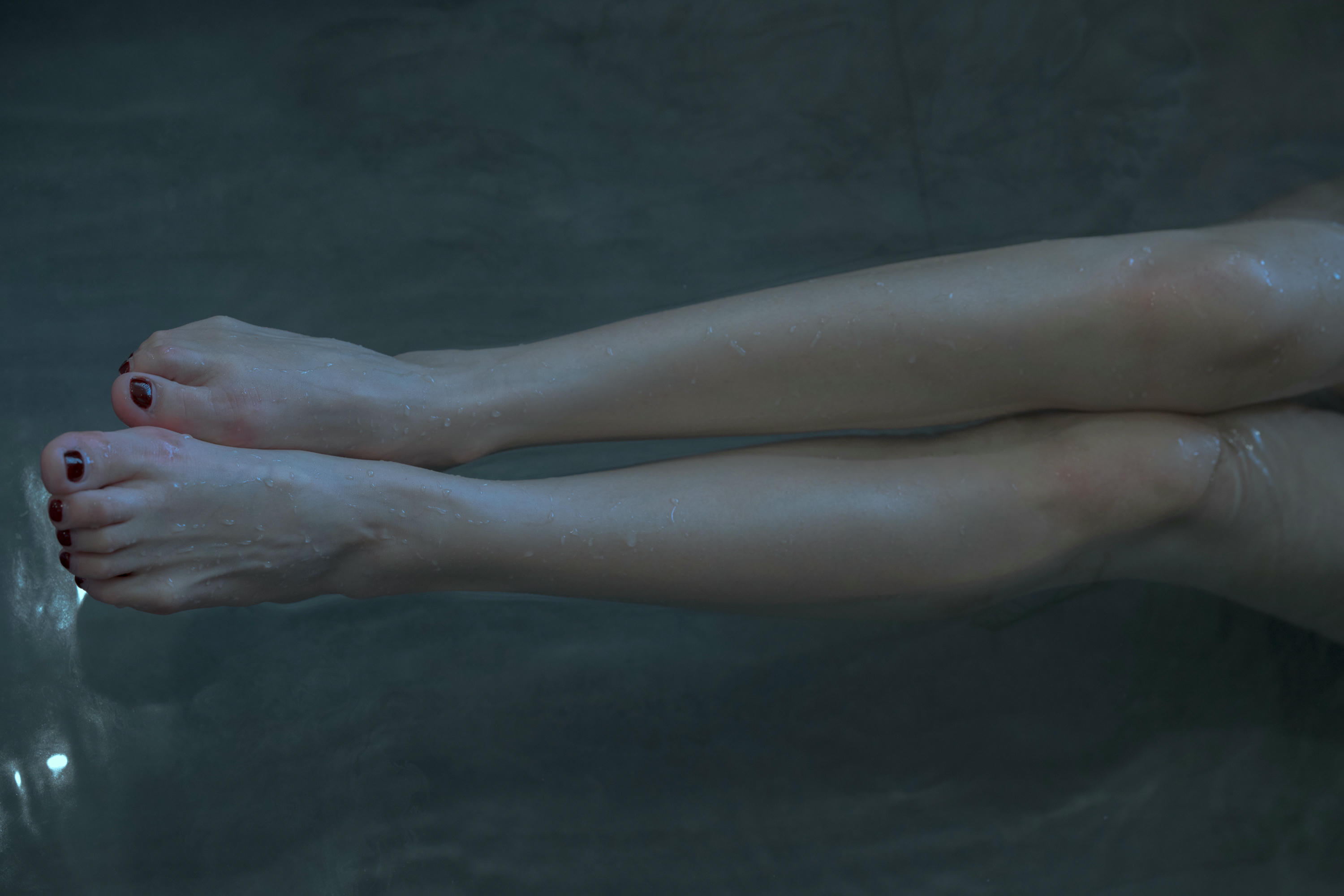 鹿八岁 NO.045 死库水 [40P1V-540M]_第1集