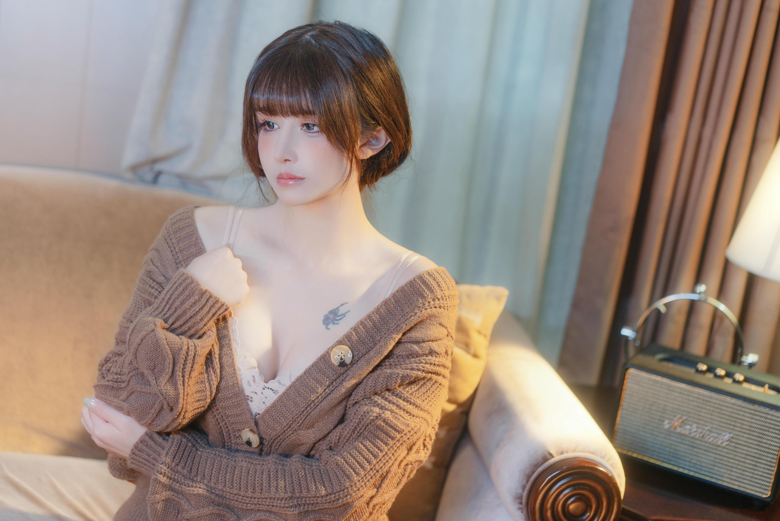 鹿八岁 NO.064 无法拒绝的要挟 [221P1V 1.21GB]_第1集