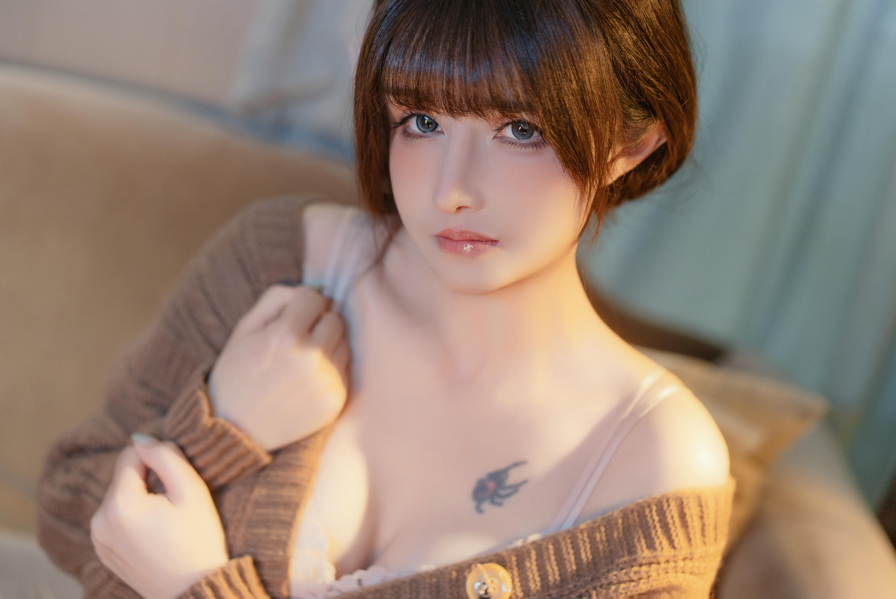 鹿八岁 NO.064 无法拒绝的要挟 [221P1V 1.21GB]_第1集