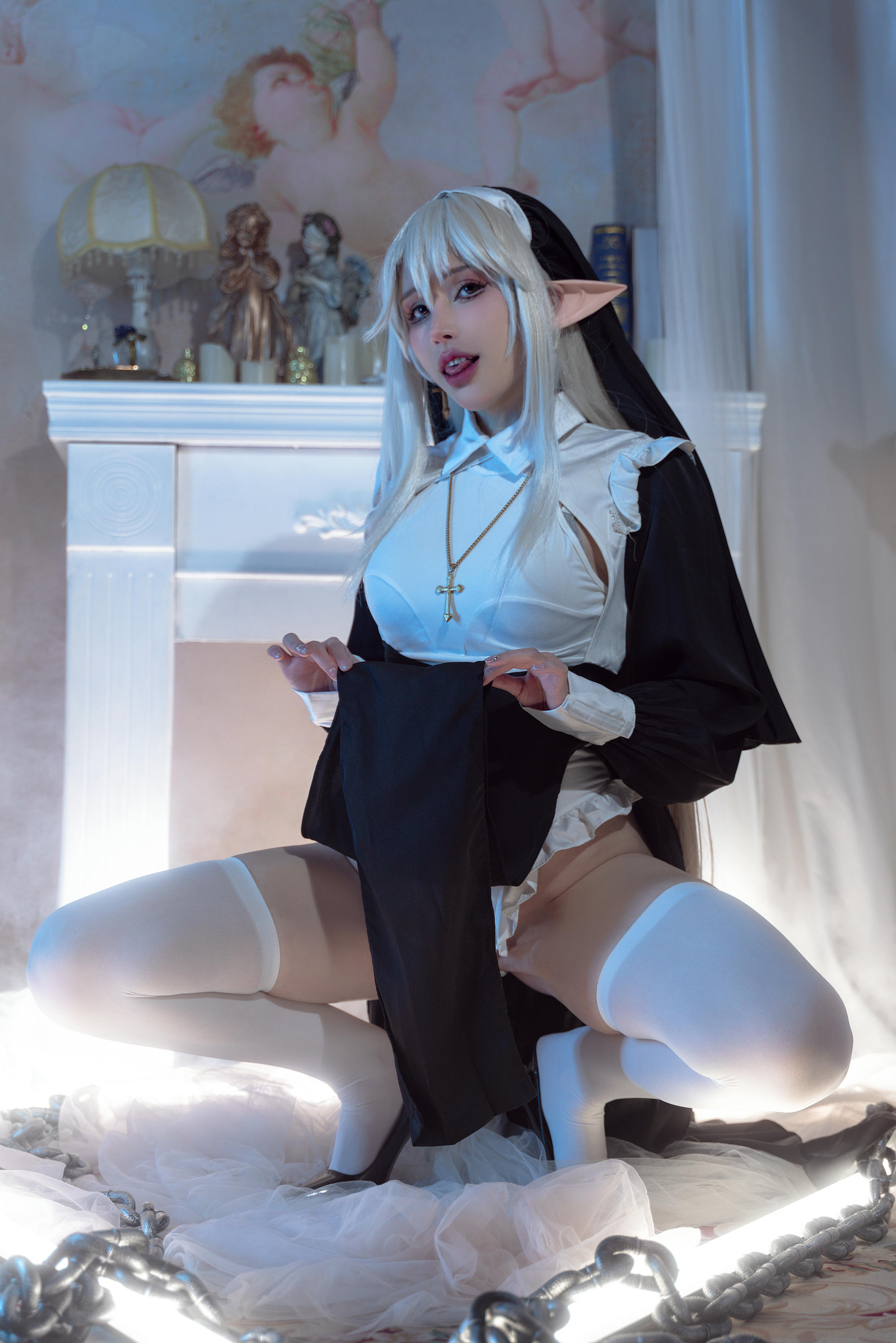 鹿八岁 NO.066 堕落修女[61P-456.7M]_第1集