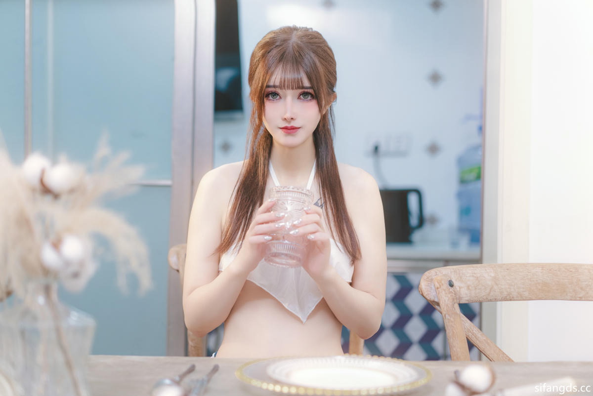 鹿八岁 NO.068 妹妹玩具化计划 媚药篇 [83P+2V／1.12GB]-鹿八岁baby 妹妹玩具化计划_第1集