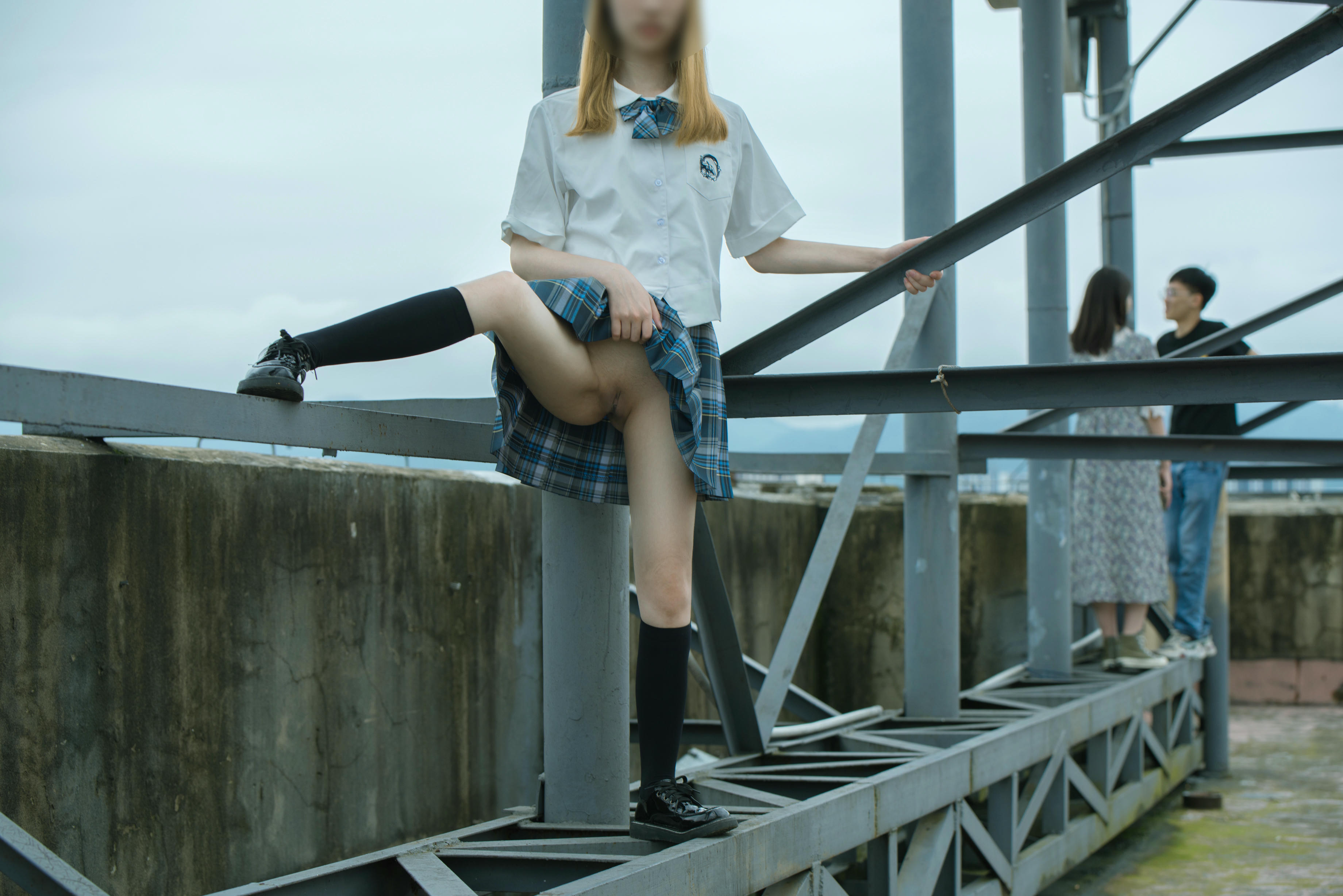 鹿初：非公开首秀 [40P 603MB]_第2集