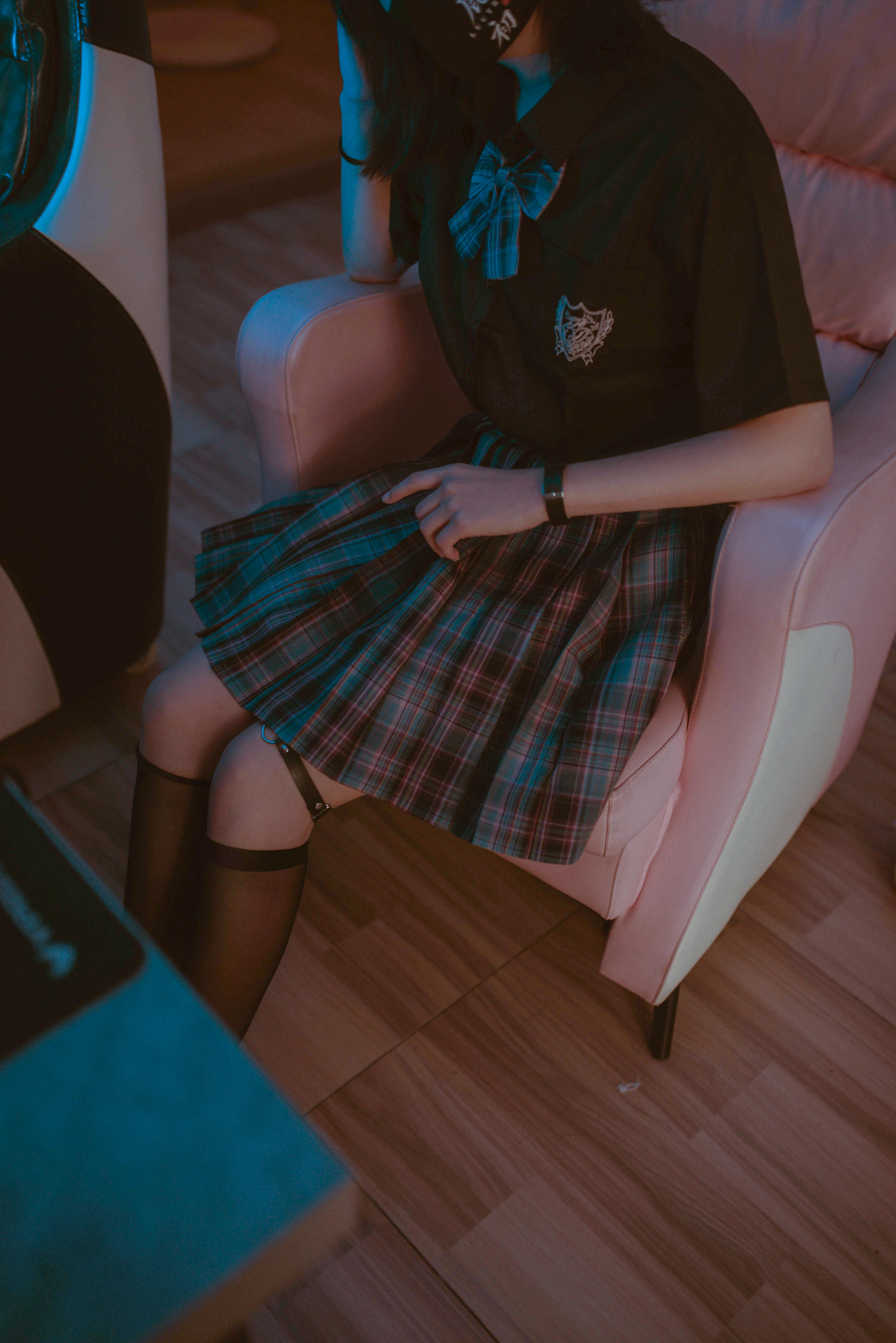 鹿初 NO.004 电竞少女 [48P 246MB]_第1集