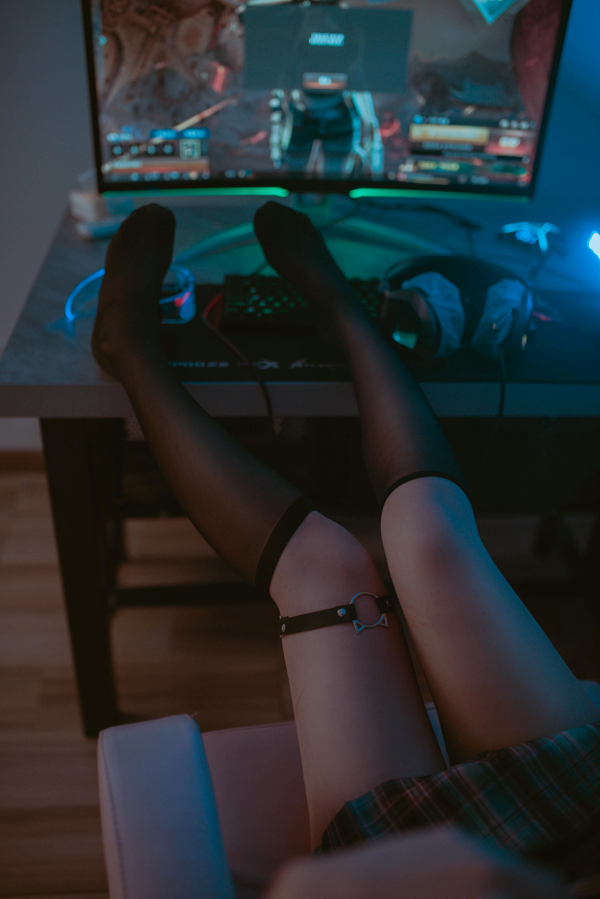 鹿初 NO.004 电竞少女 [48P 246MB]_第1集