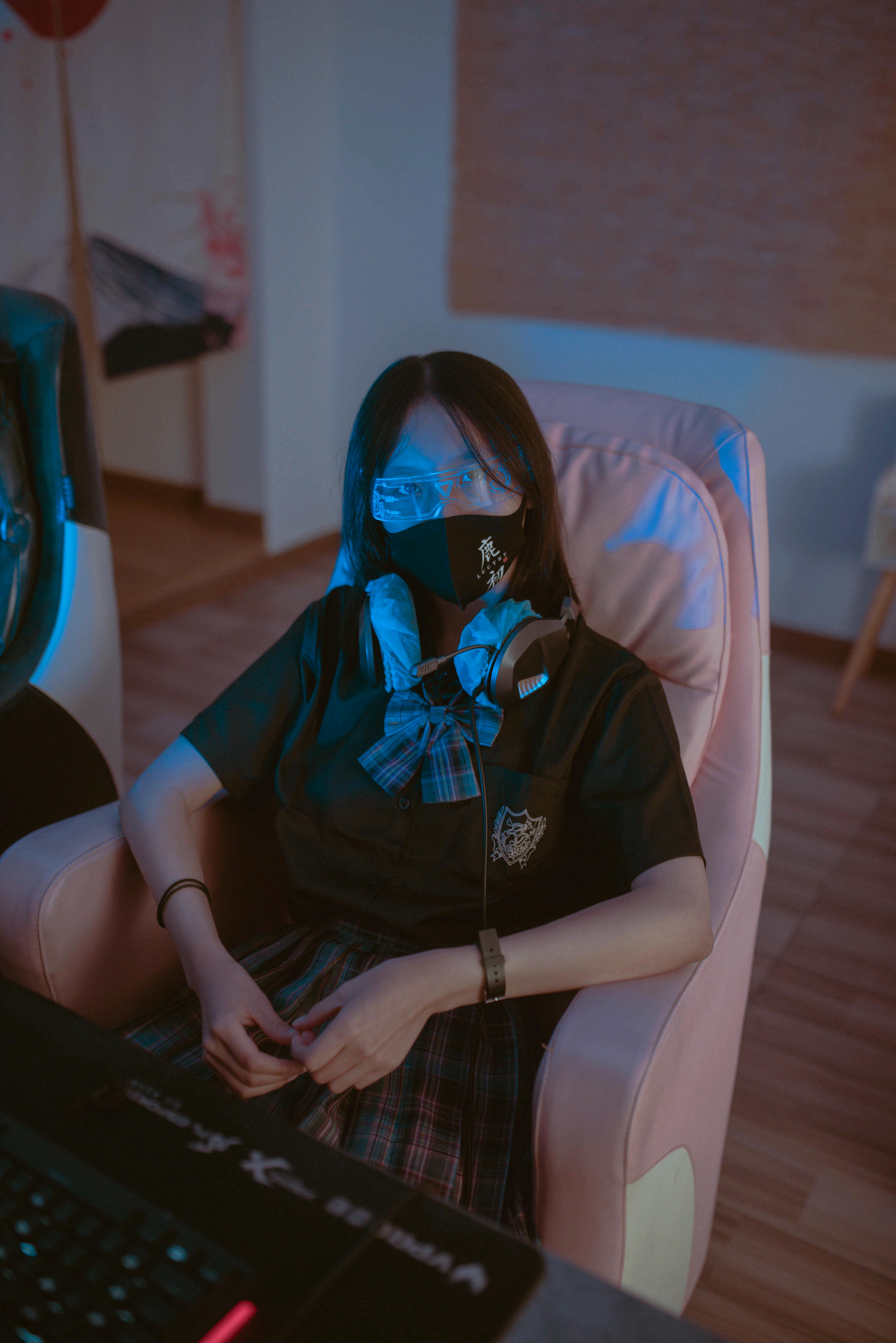 鹿初 NO.004 电竞少女 [48P 246MB]_第1集