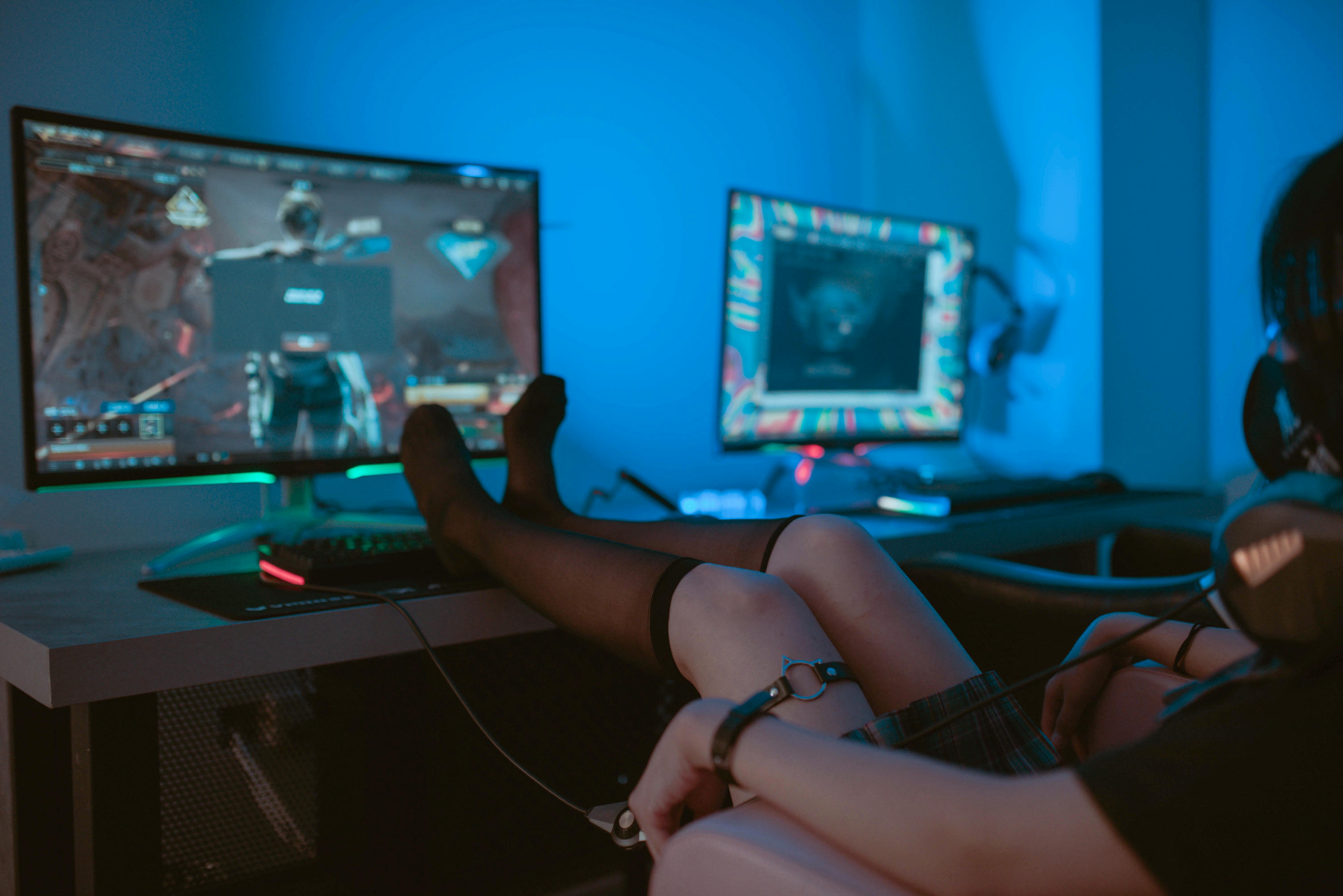 鹿初 NO.004 电竞少女 [48P 246MB]_第1集