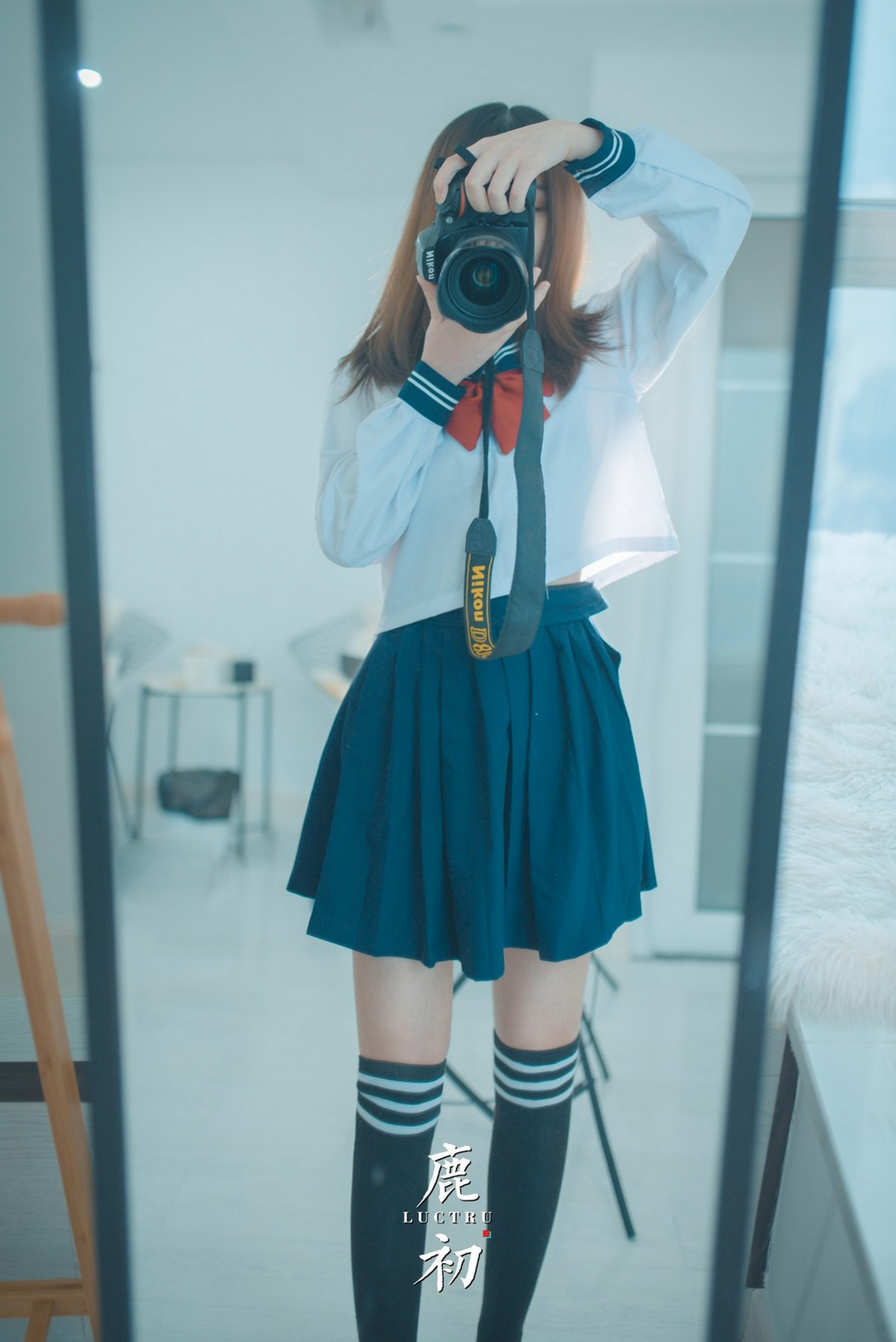 鹿初 NO.010 JK2 [47P 635MB]_第1集