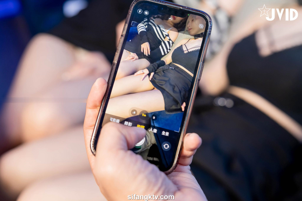 黎菲儿 NO.040 婕咪 黎菲兒 密室万圣节 [160P1V-1.23GB]_第2集