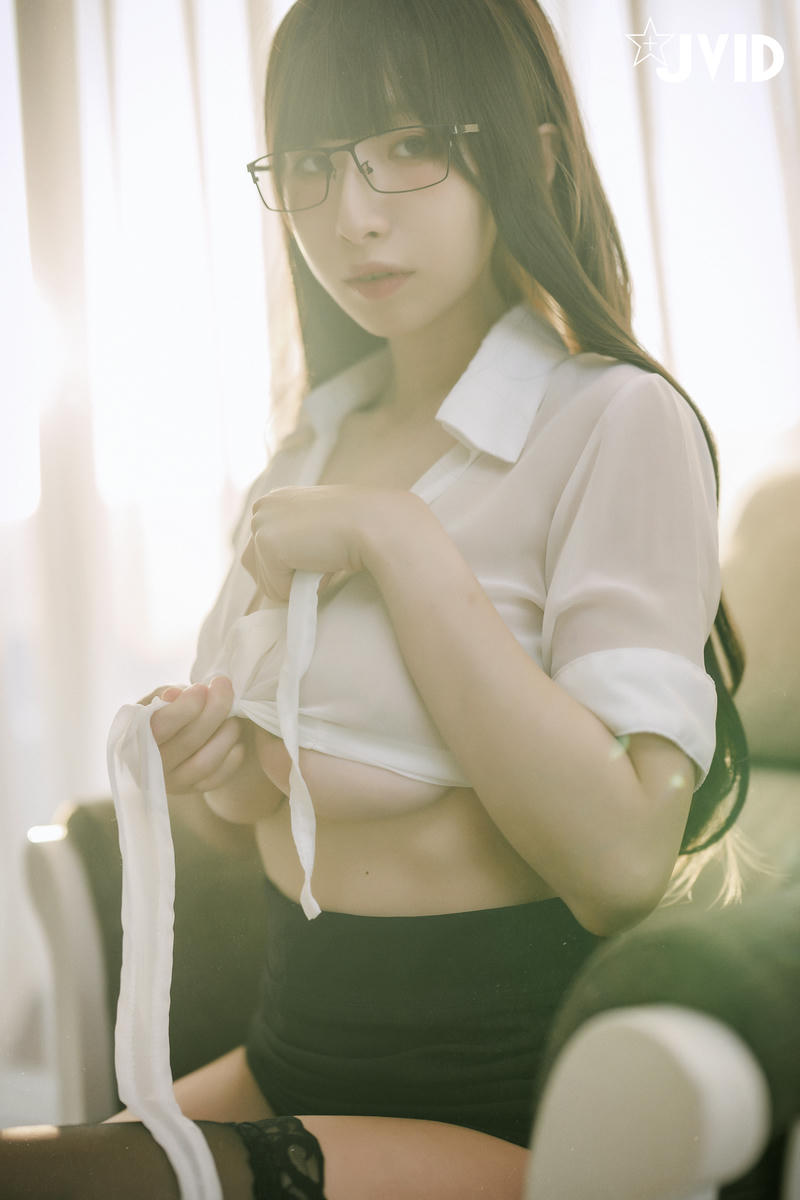 黎菲儿 NO.051 超完美女同事 [120P1V 654MB]_第3集