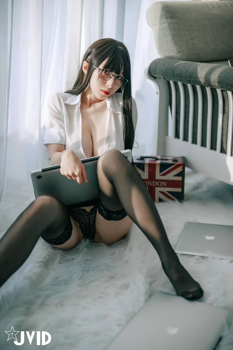 黎菲儿 NO.034 女同事 [119P1V 652MB]_第1集