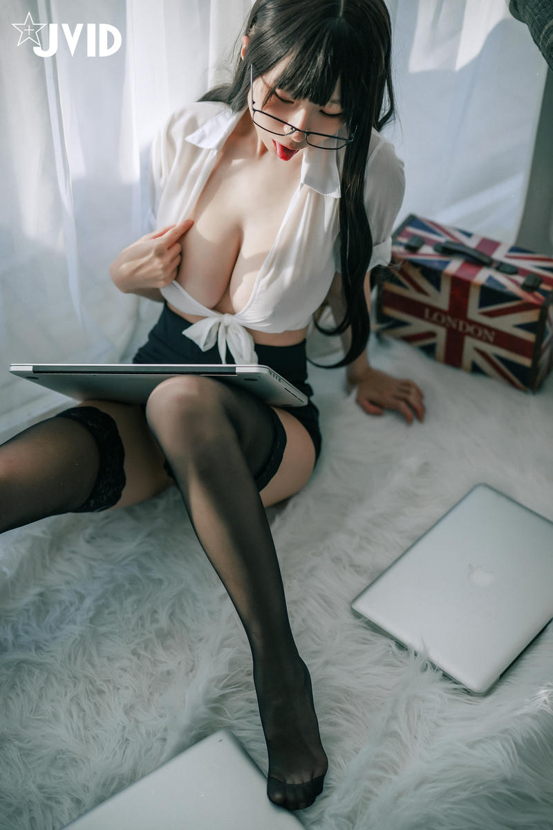 黎菲儿 NO.034 女同事 [119P1V 652MB]_第1集