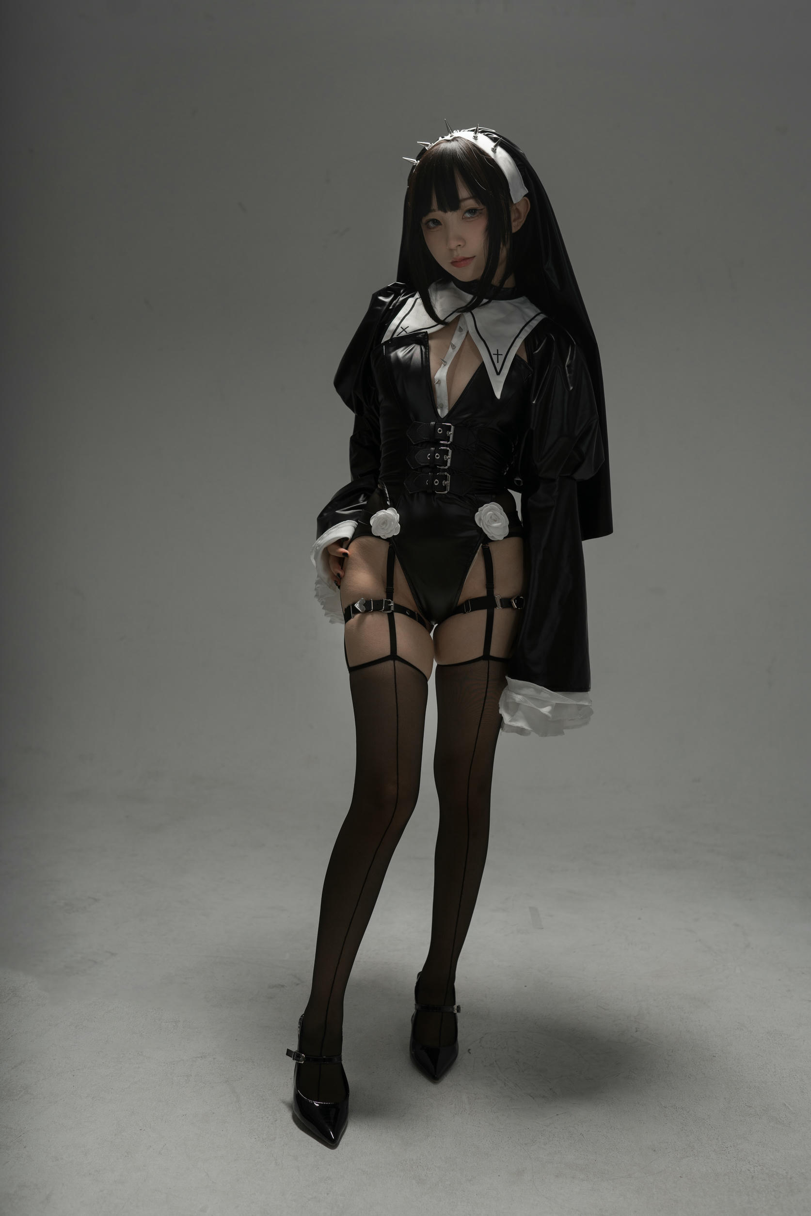 花铃Hana NO.002 杀戮修女 [89P-704MB]_第2集