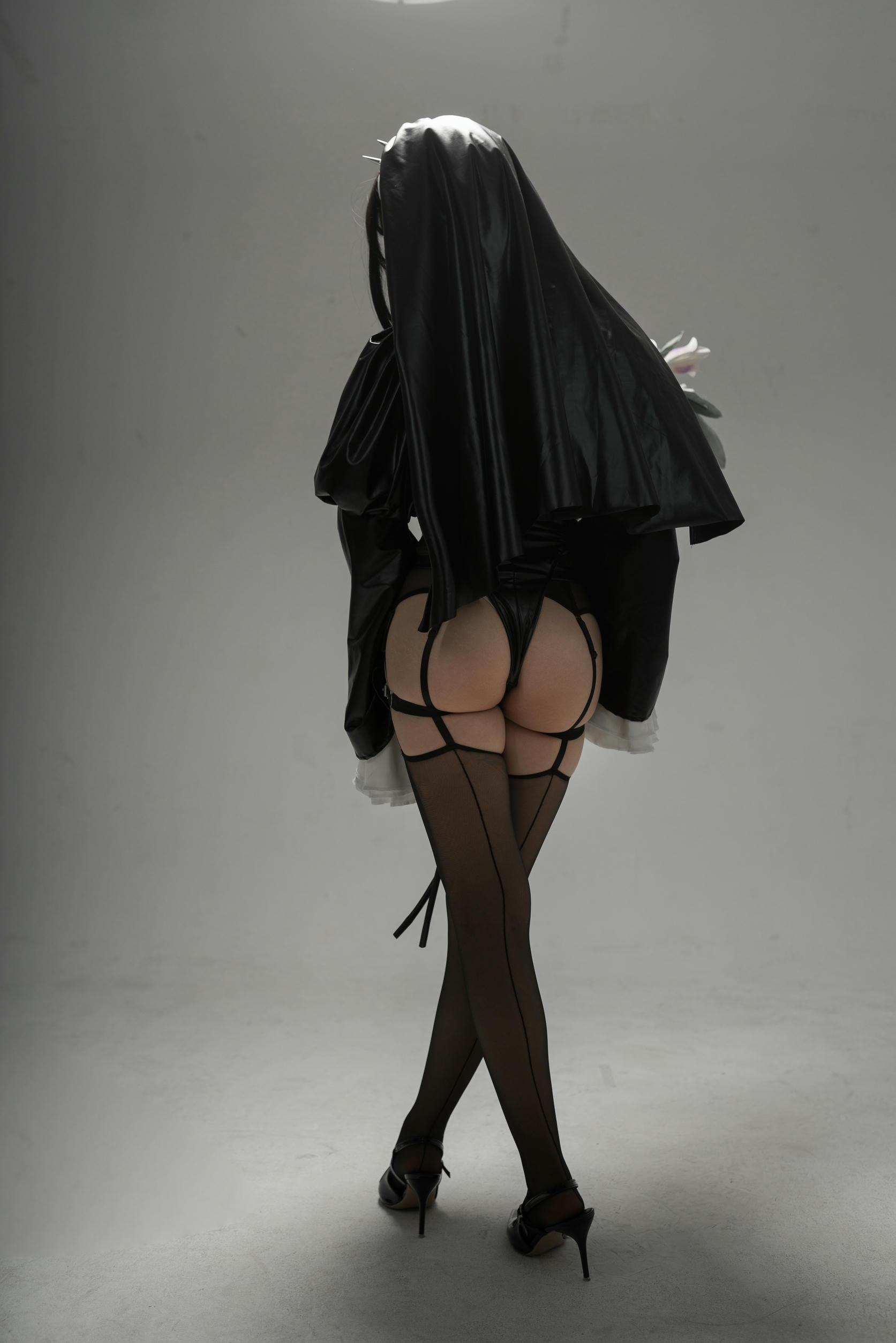 花铃Hana NO.002 杀戮修女 [89P-704MB]_第2集