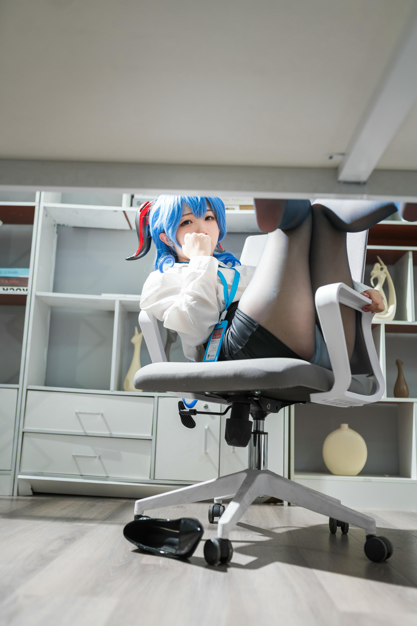 花铃Hana NO.020 甘雨秘书ol [94P-671MB]_第3集