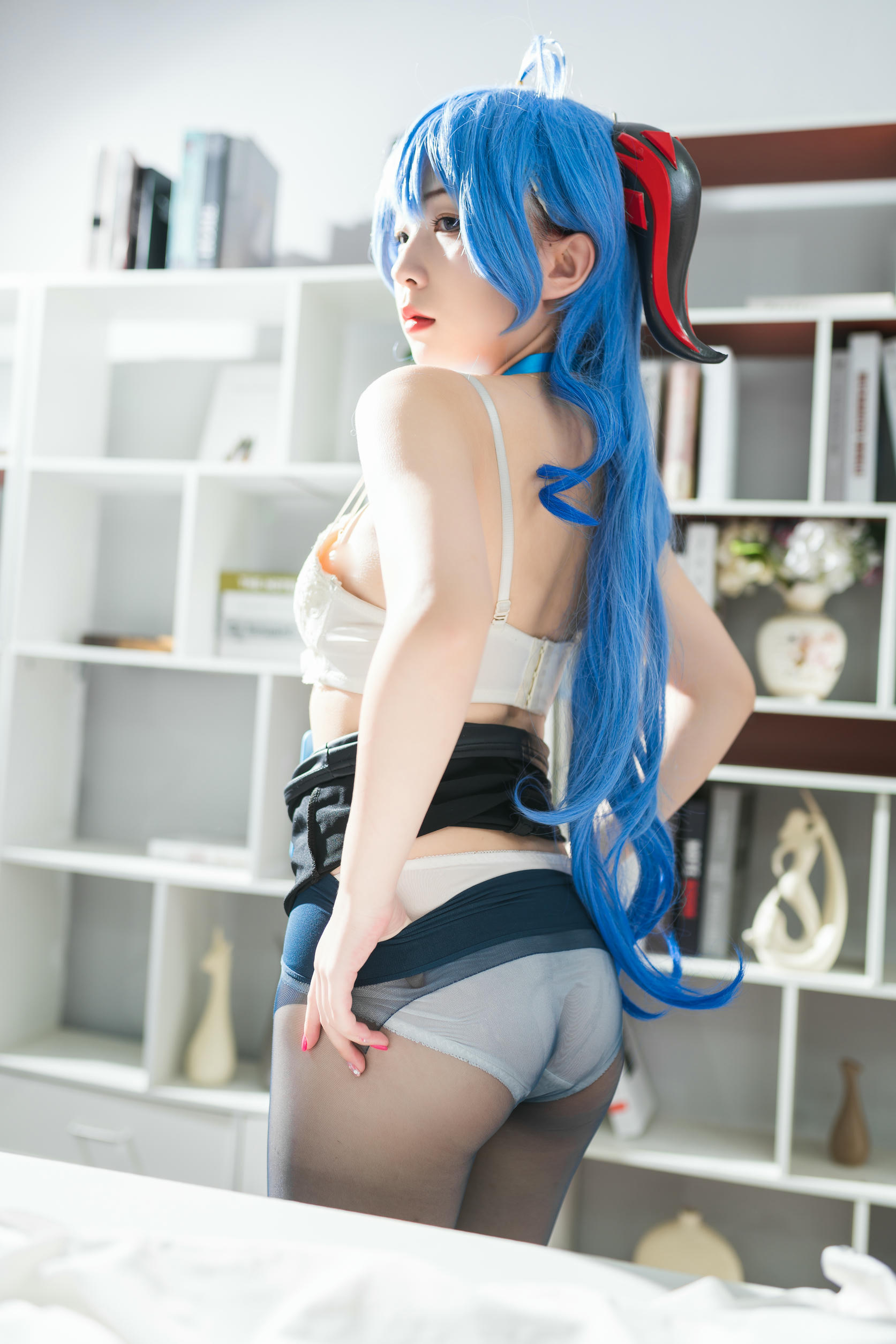 花铃Hana NO.020 甘雨秘书ol [94P-671MB]_第5集