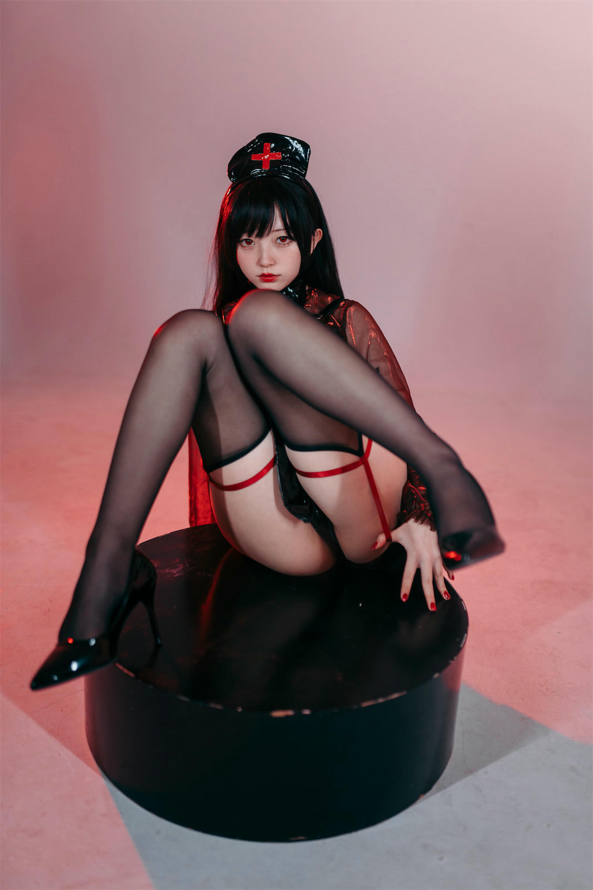 花铃Hana NO.021 猩红护士 [77P-281MB]_第3集