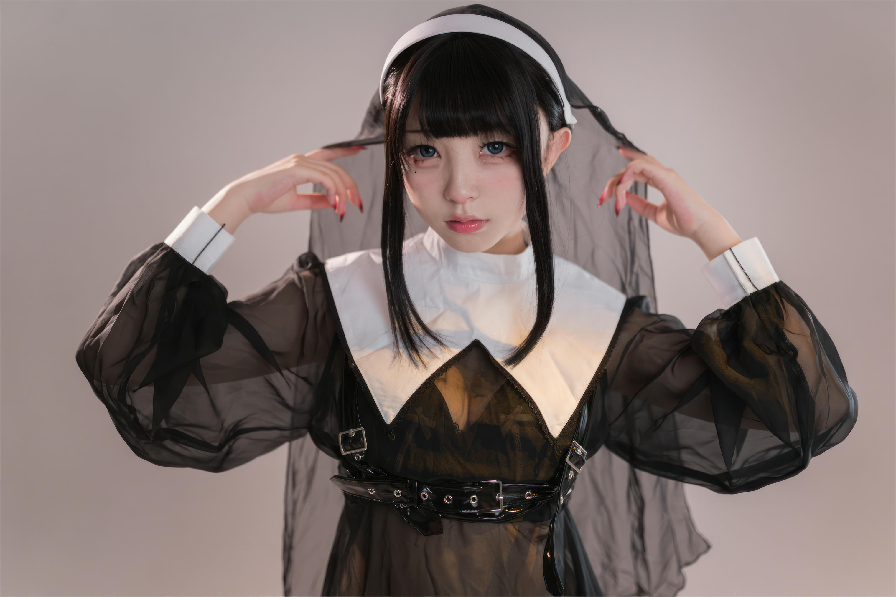 花铃Hana NO.029 修女的忏悔室 [64P／271MB]_第2集