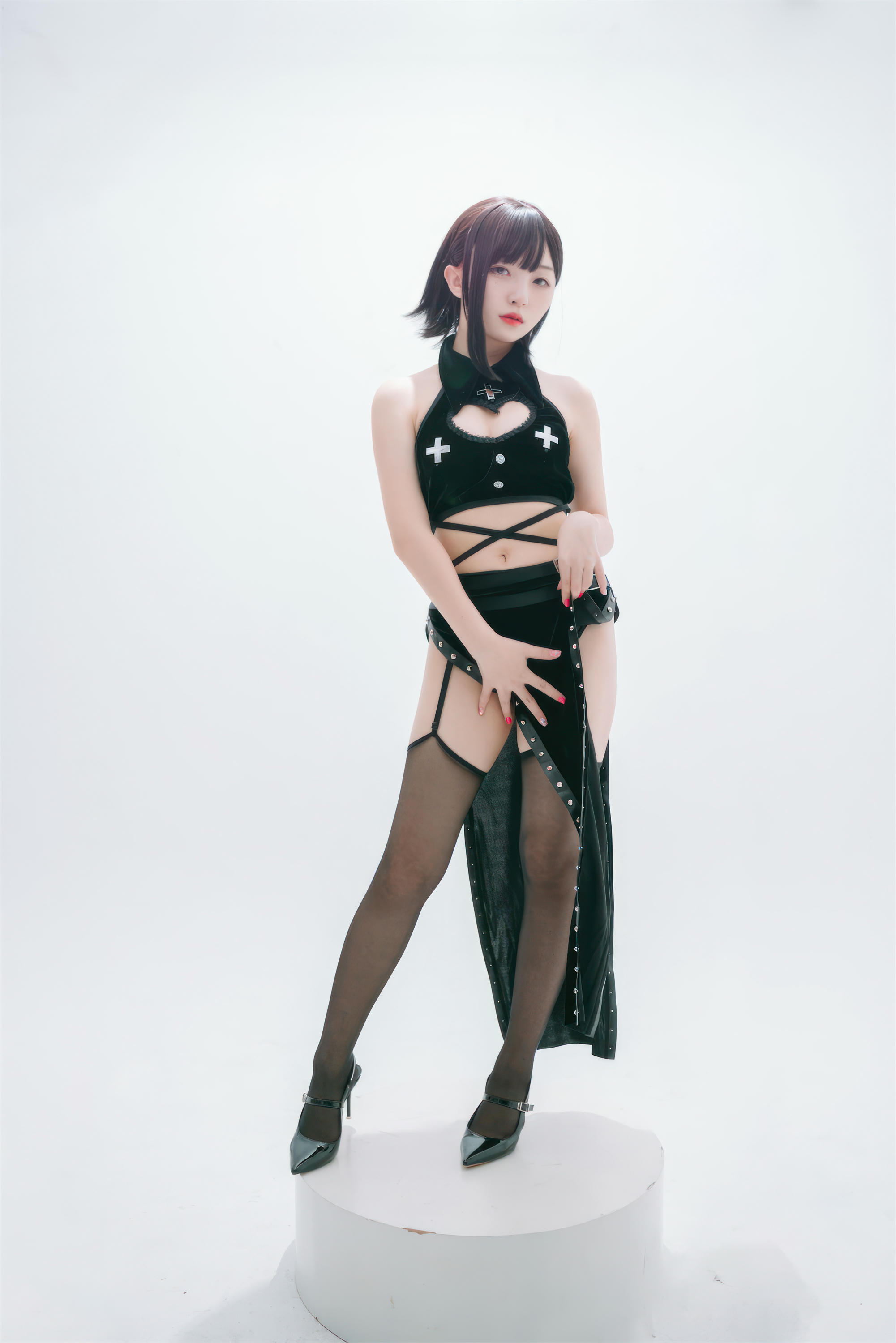 花铃Hana NO.039 吊带袜修女 [71P 259MB]_第3集