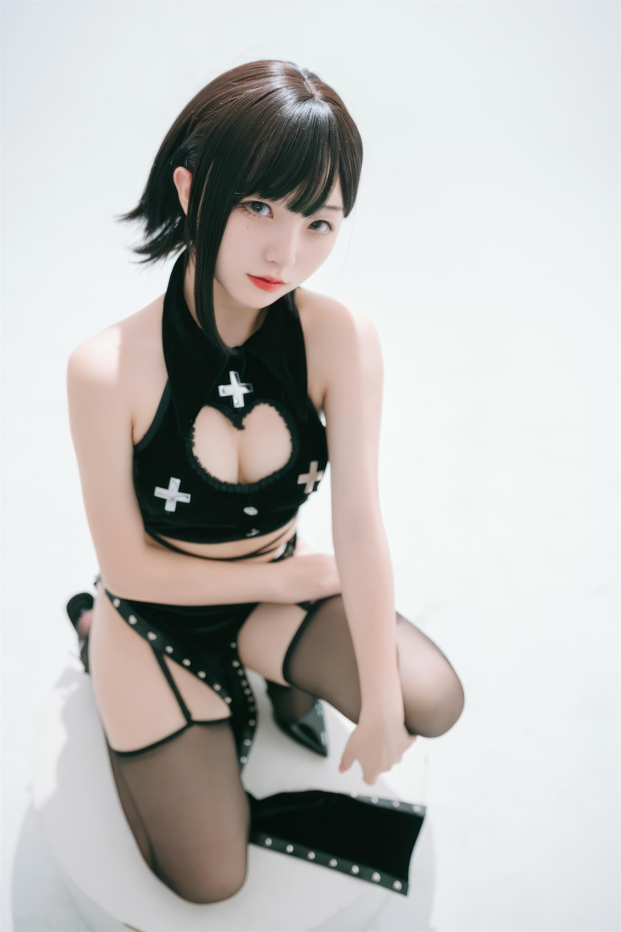 花铃Hana NO.039 吊带袜修女 [71P 259MB]_第3集