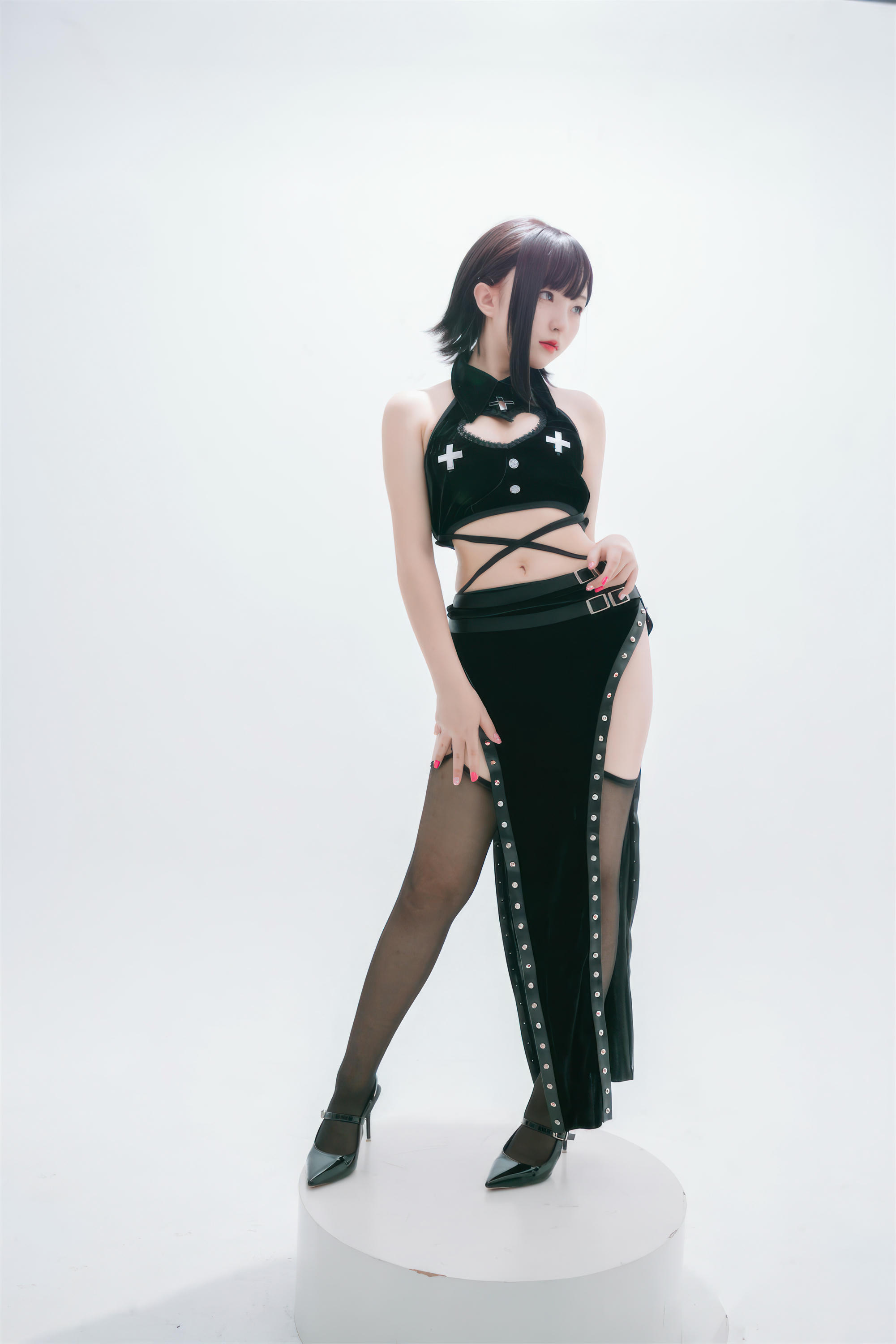 花铃Hana NO.039 吊带袜修女 [71P 259MB]_第4集