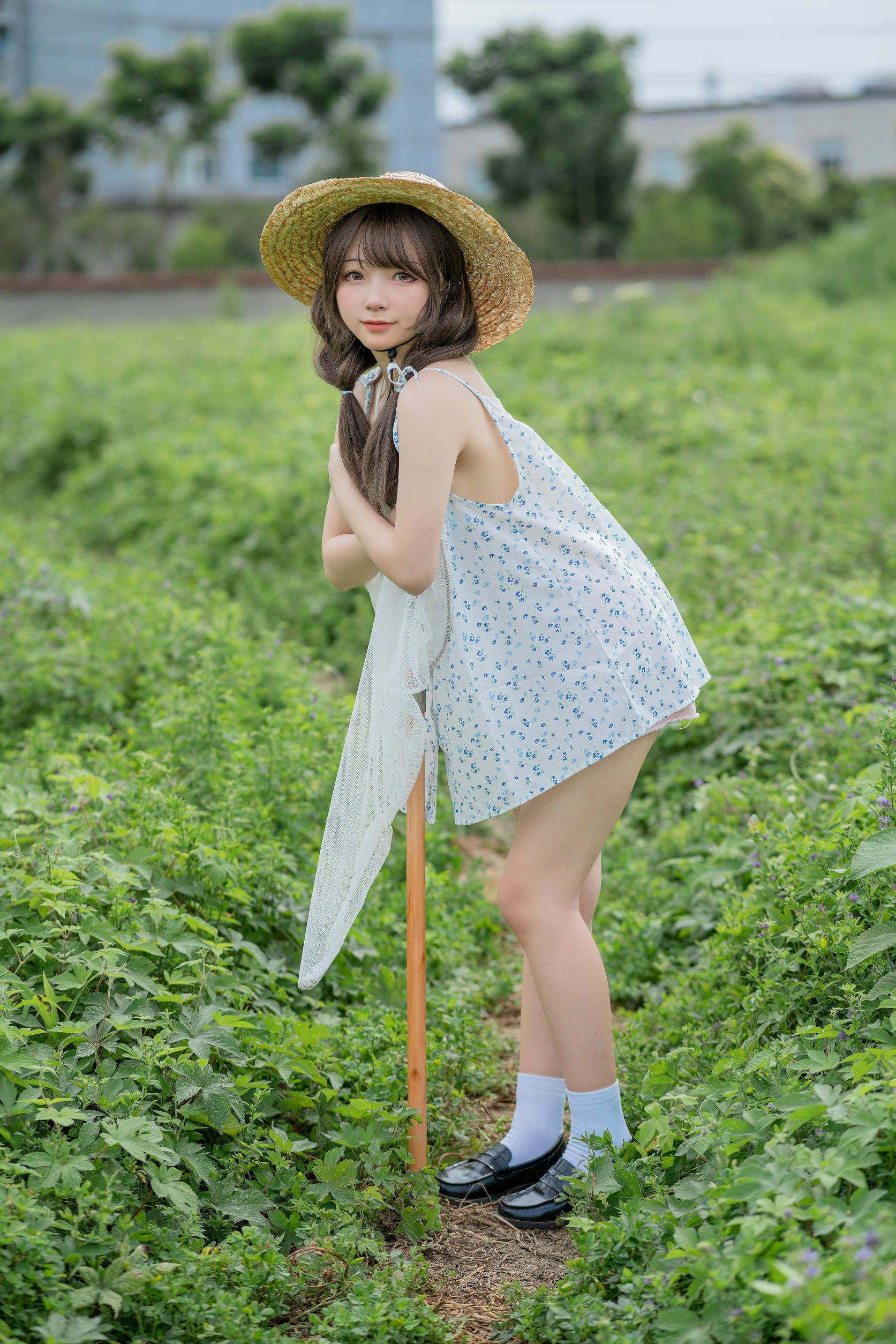 花铃Hana NO.004 田野[39P425MB]_第1集