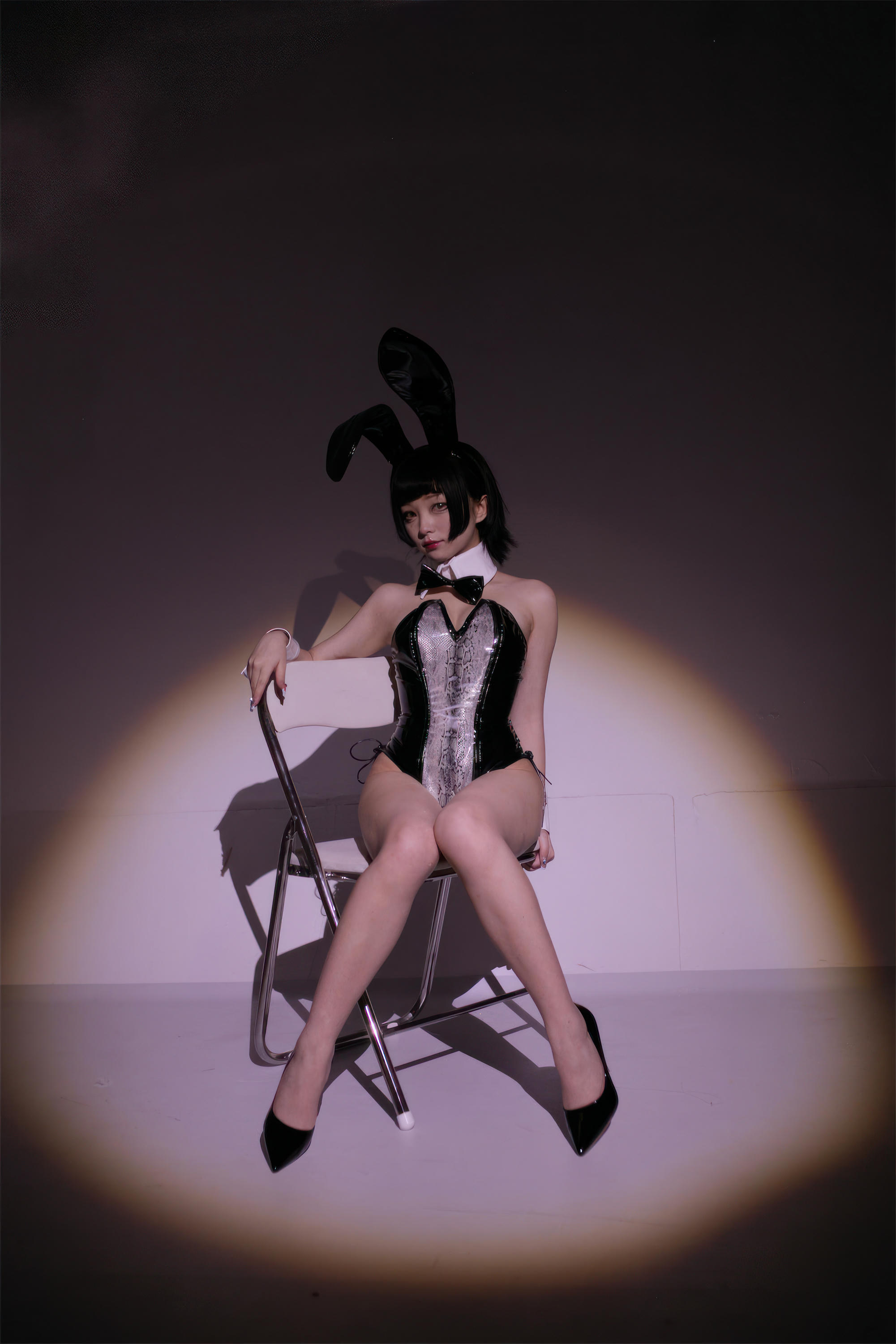 花铃Hana NO.041 蛇女郎 [51P 254MB]_第2集