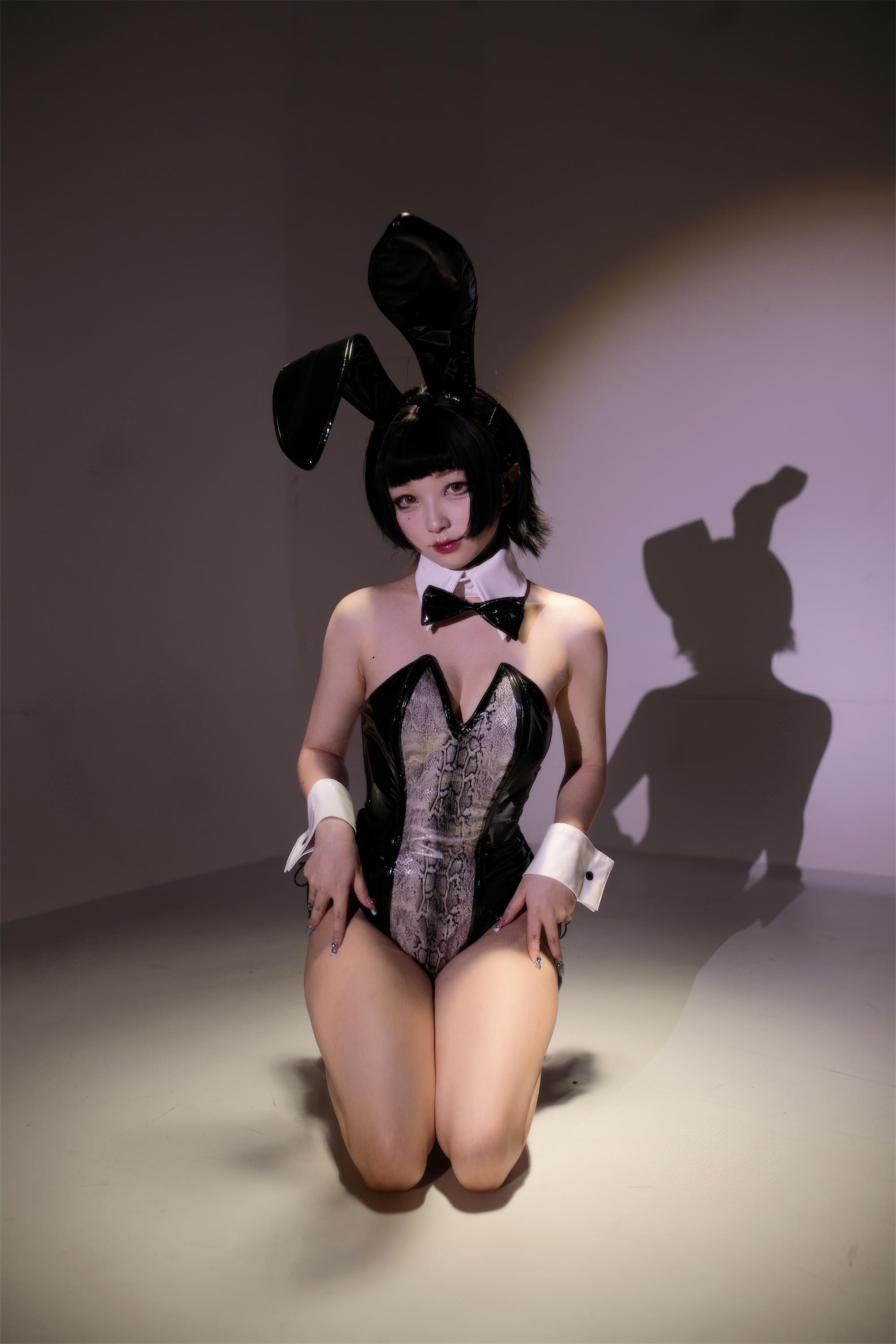 花铃Hana NO.041 蛇女郎 [51P 254MB]_第2集