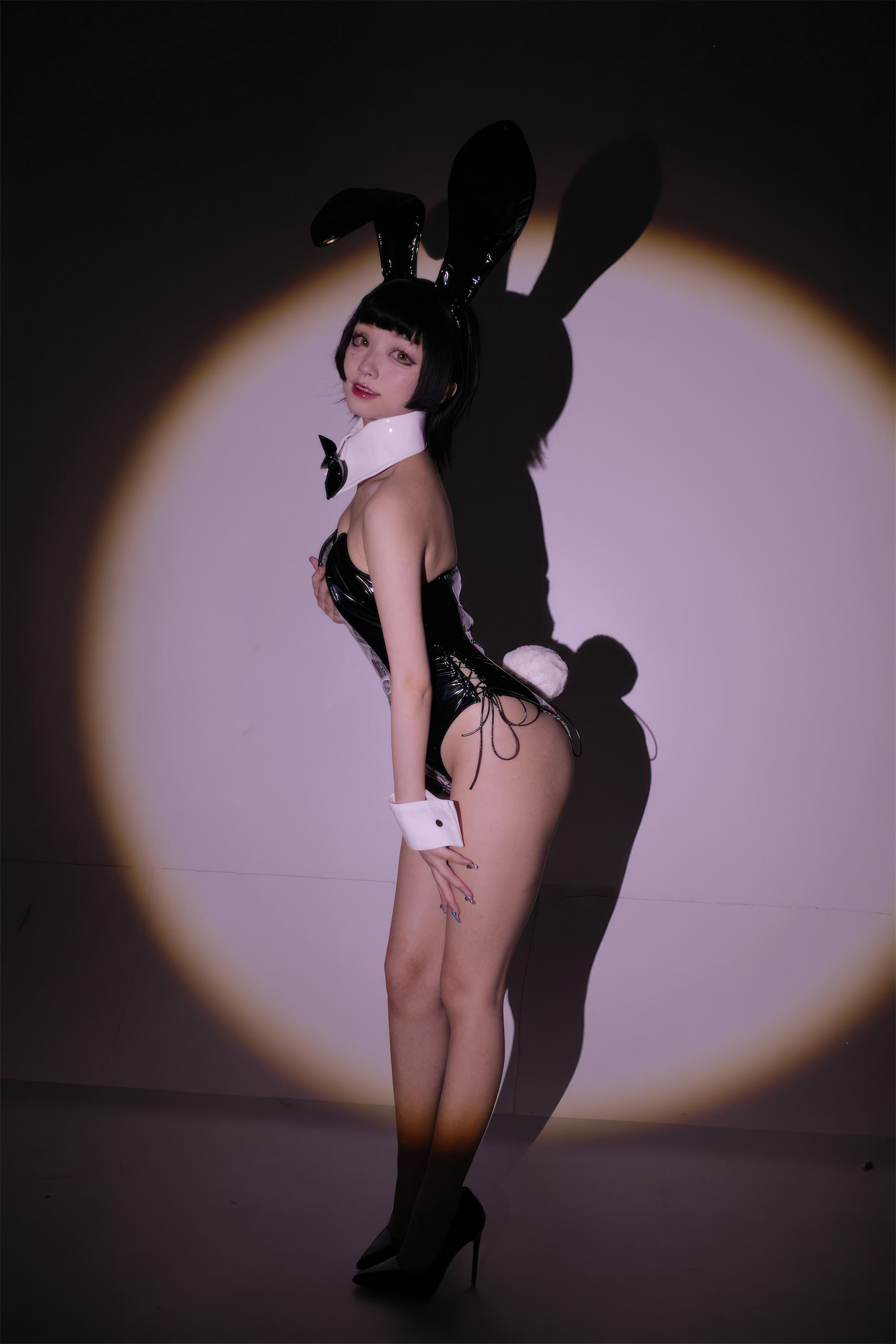 花铃Hana NO.041 蛇女郎 [51P 254MB]_第1集