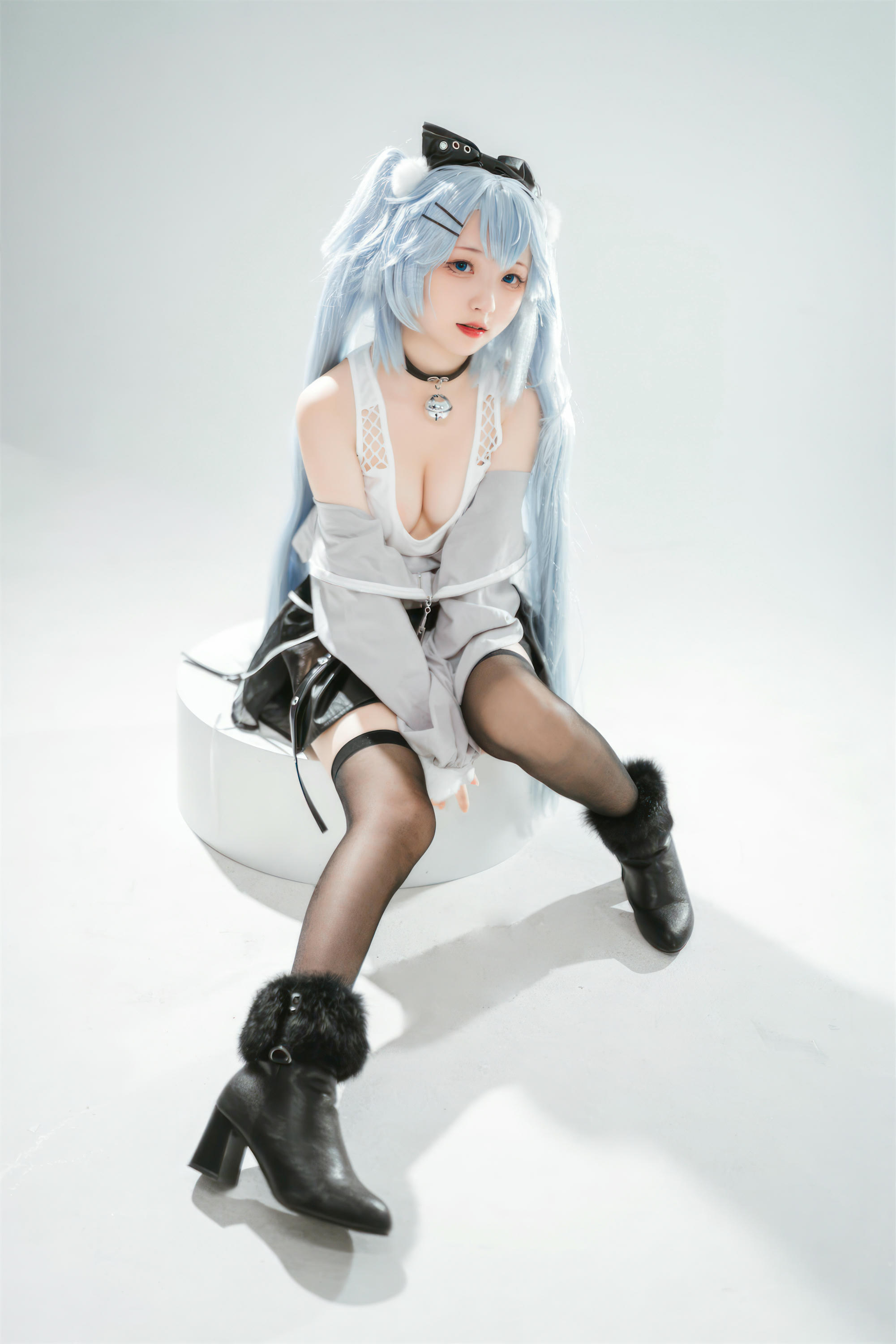 花铃Hana NO.045 芙洛伦 药心巧克力 [84P 451MB]_第1集